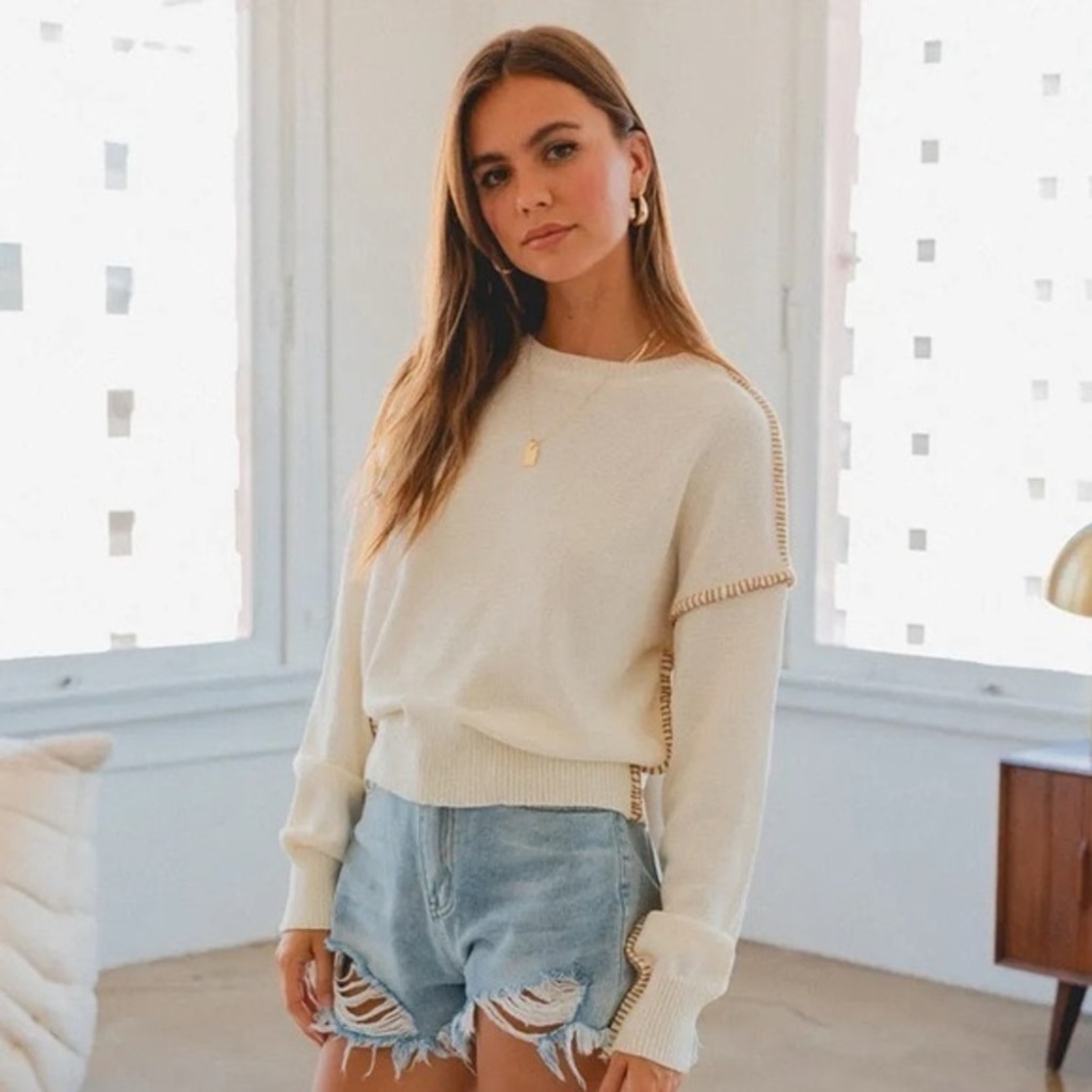 Le Lis Cream Crewneck Sweater With Contrasting Brown Stitching. Size Medium
