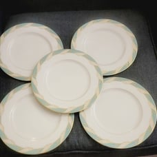 5-Lenox Bellevue Sea Green Pattern Dinner plates