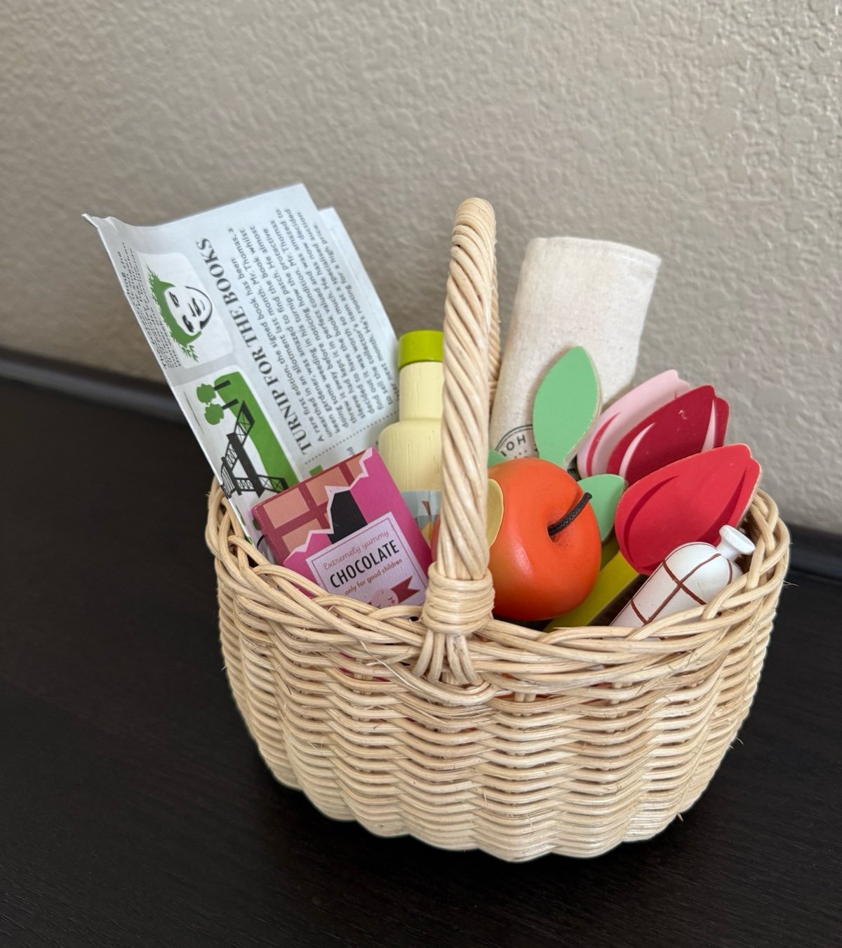 Tender Leaf Toys Wicker Shopping Basket Wooden Toy