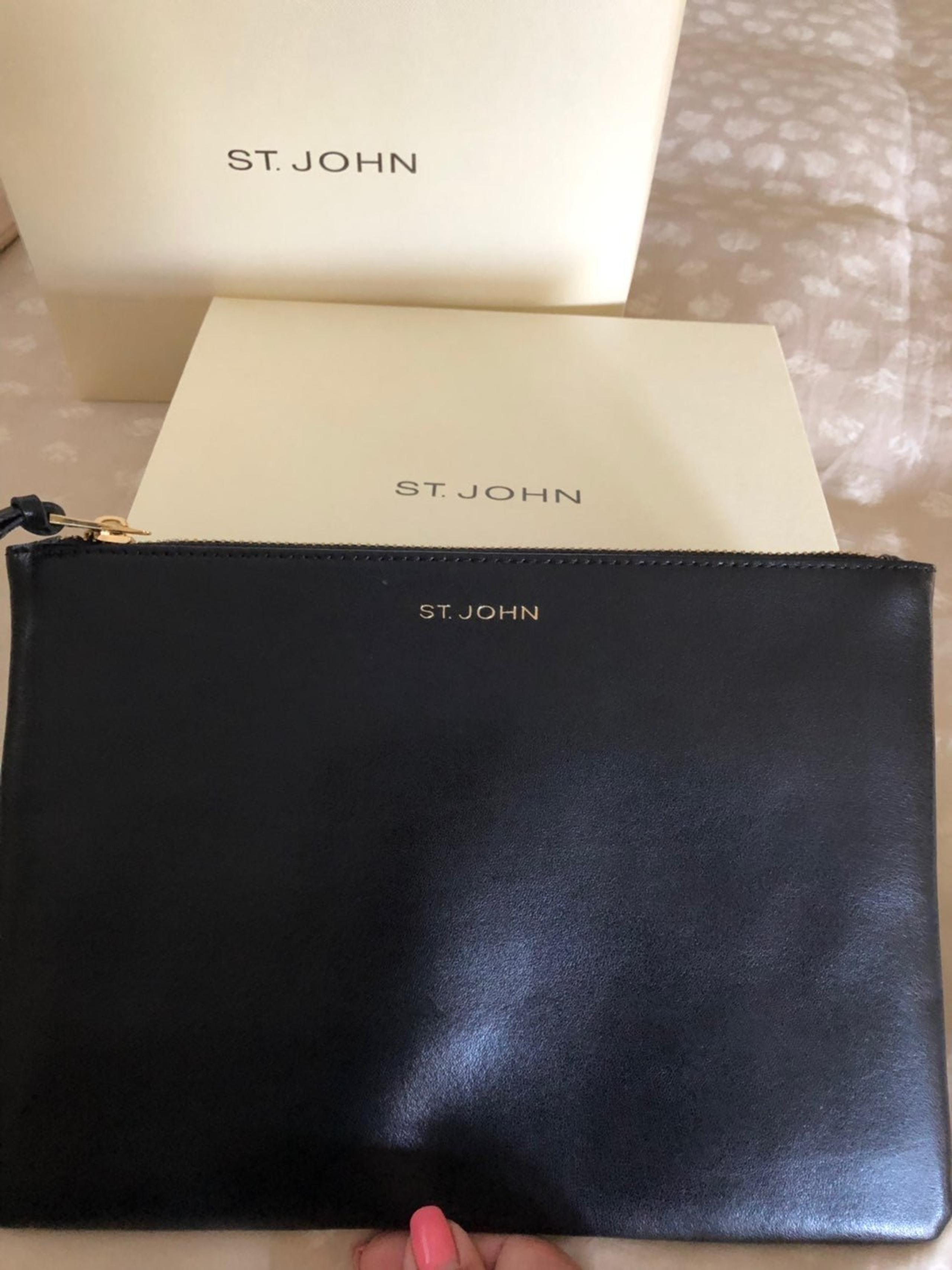 St. John Flat Clutch