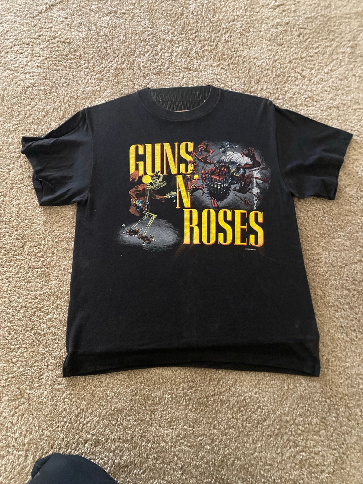 1987 Guns n Roses banned Tee