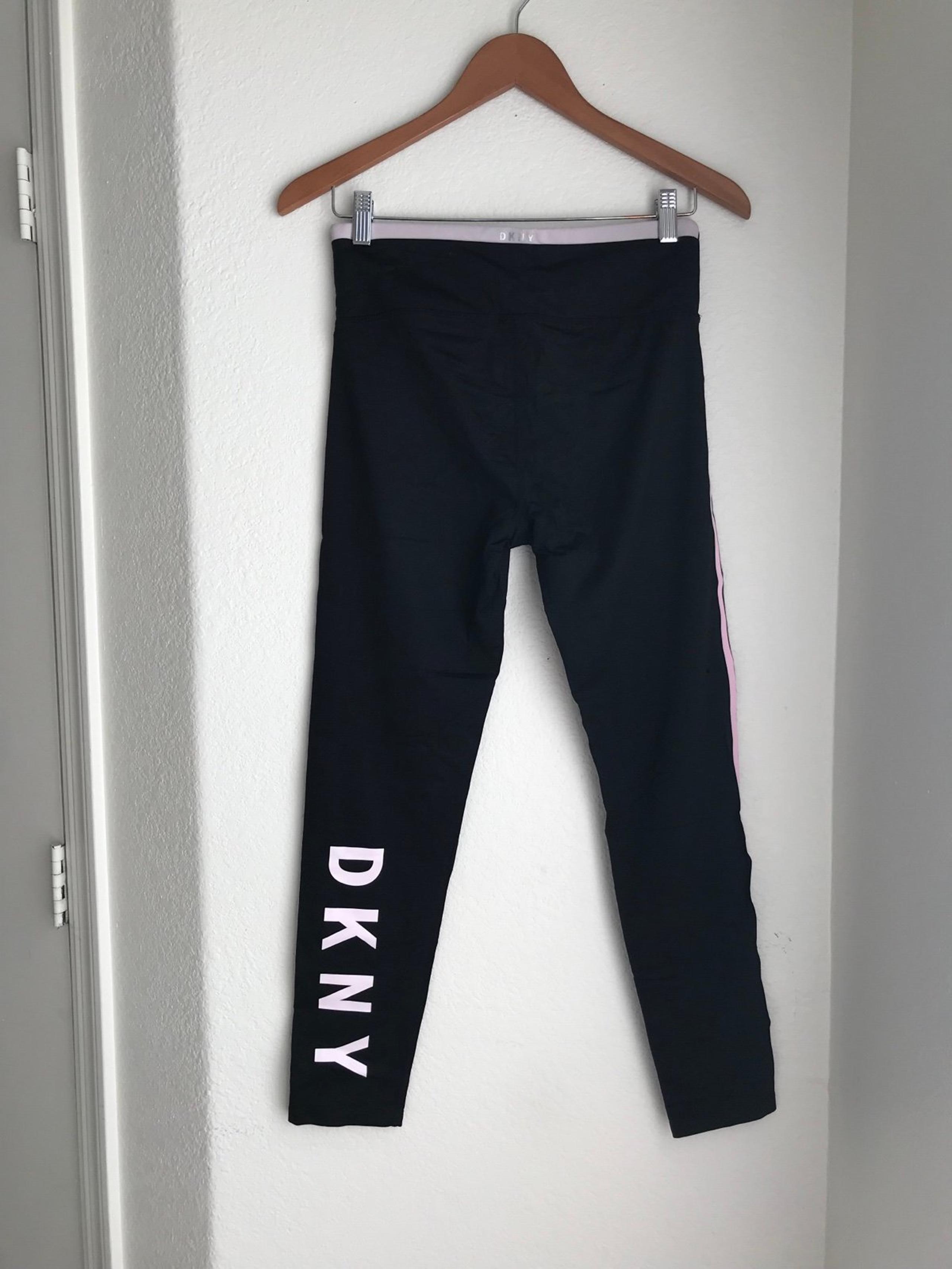 DKNY Sport Black Leggings w/ Stripe on Sides & Logo on Back of Leg Women's sz M