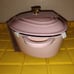 PARIS HILTON 4 QUART ENAMELED CAST IRON DUTCH OVEN PARIS HILTON DUTCH OVEN NEW