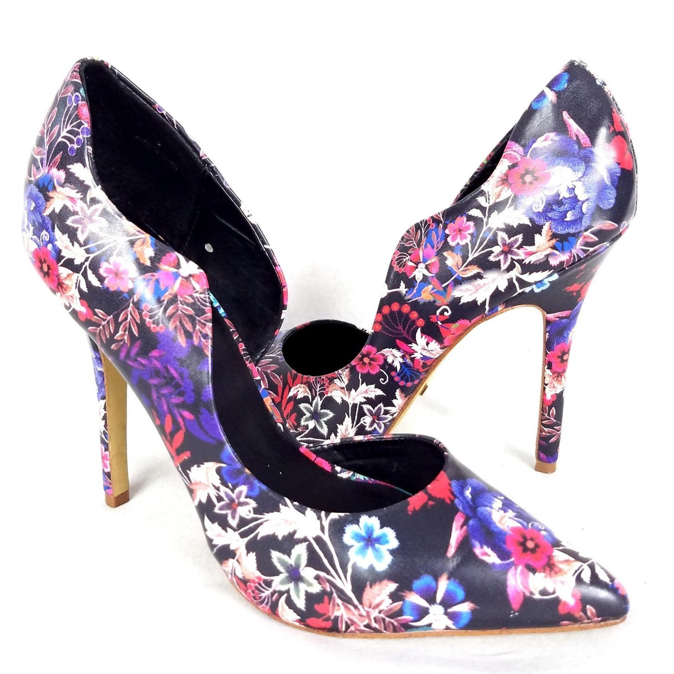 Bebe Farnaz Floral Print Pointed Toe Scallop Edge Stiletto Heels Size 8