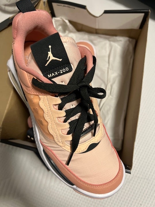 Jordan Max 200