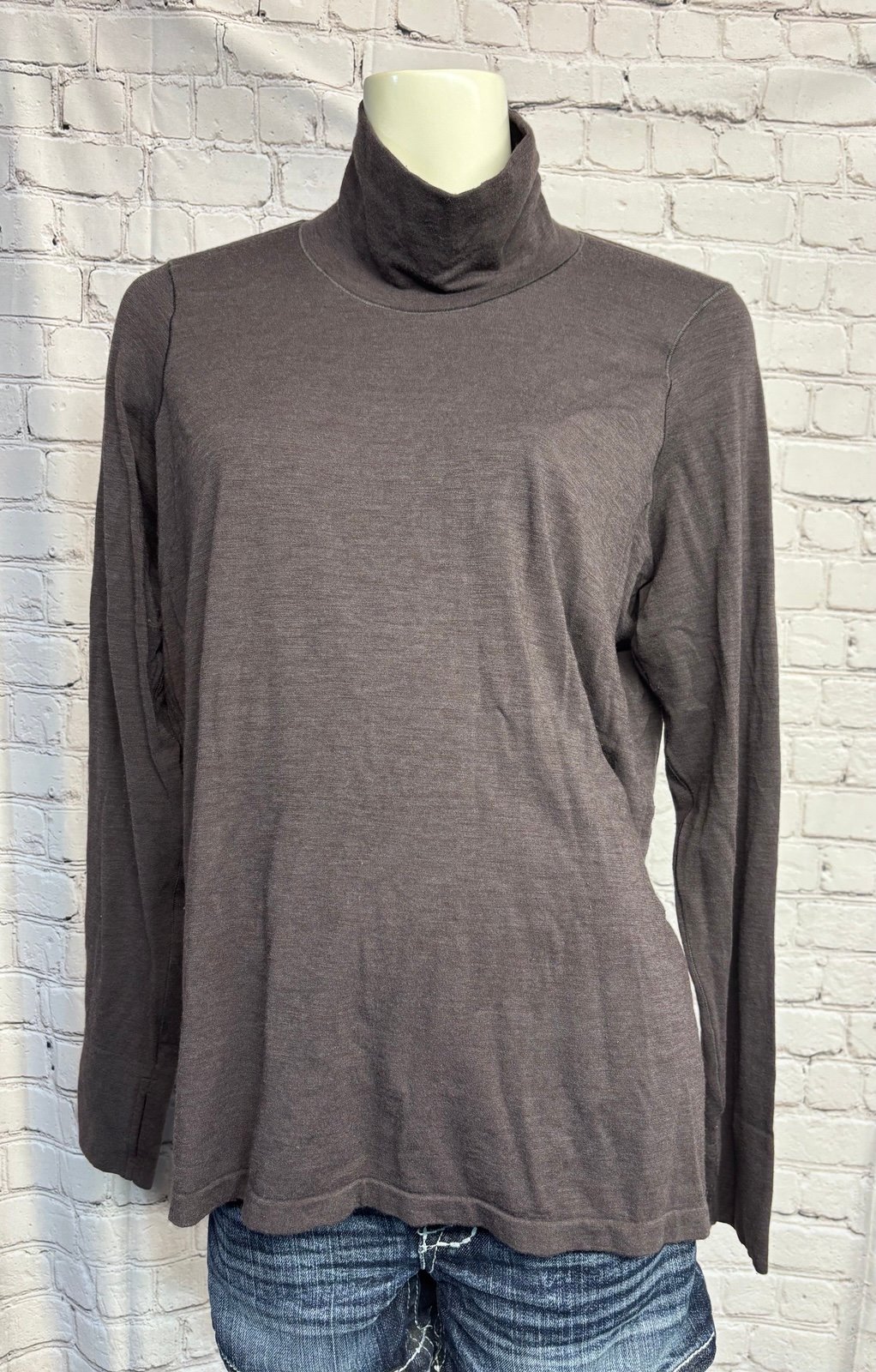 Women’s size 2X Athleta Foresthill Ascent Turtleneck