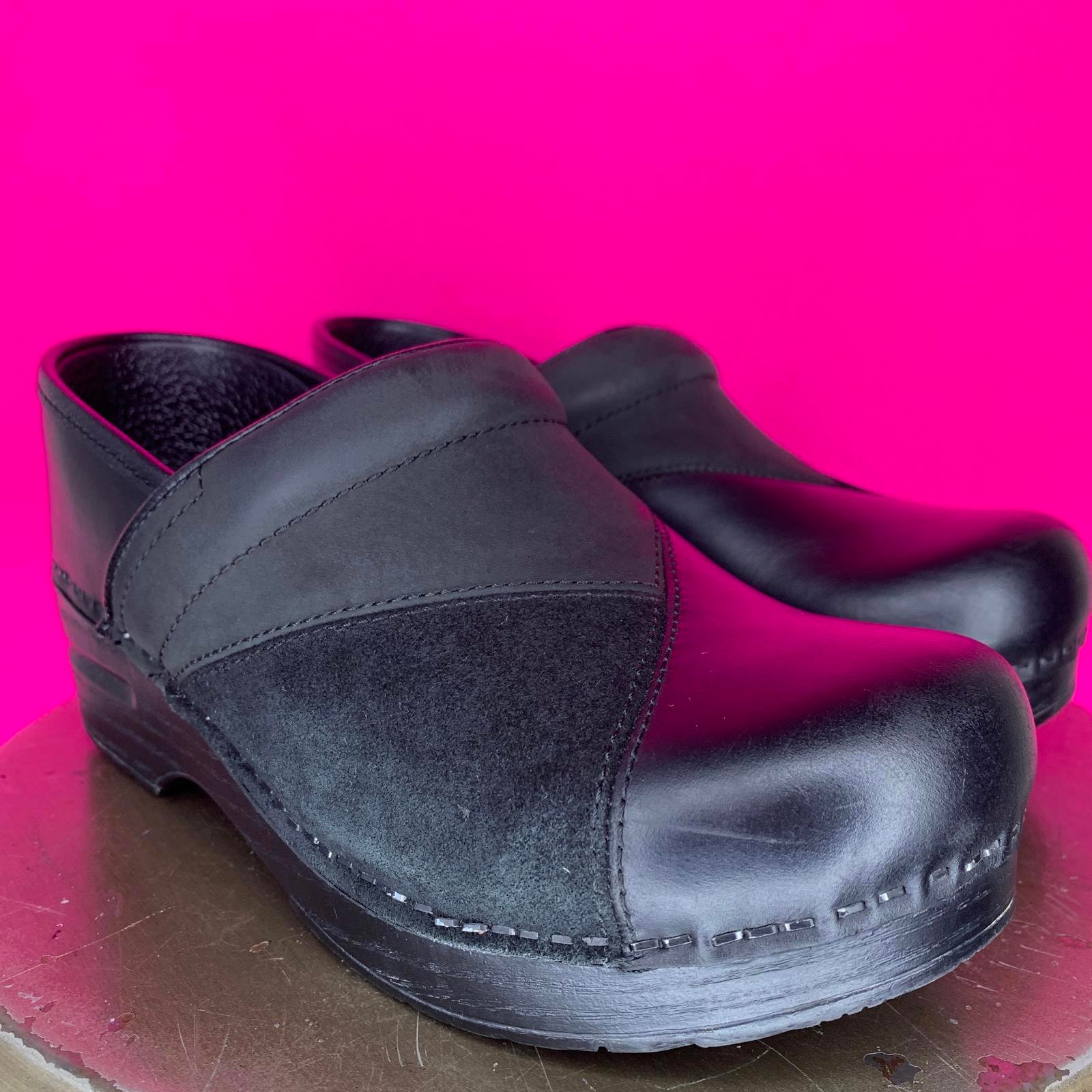 Dansko Black Leather, Suede Patchwork Clog Sz 38