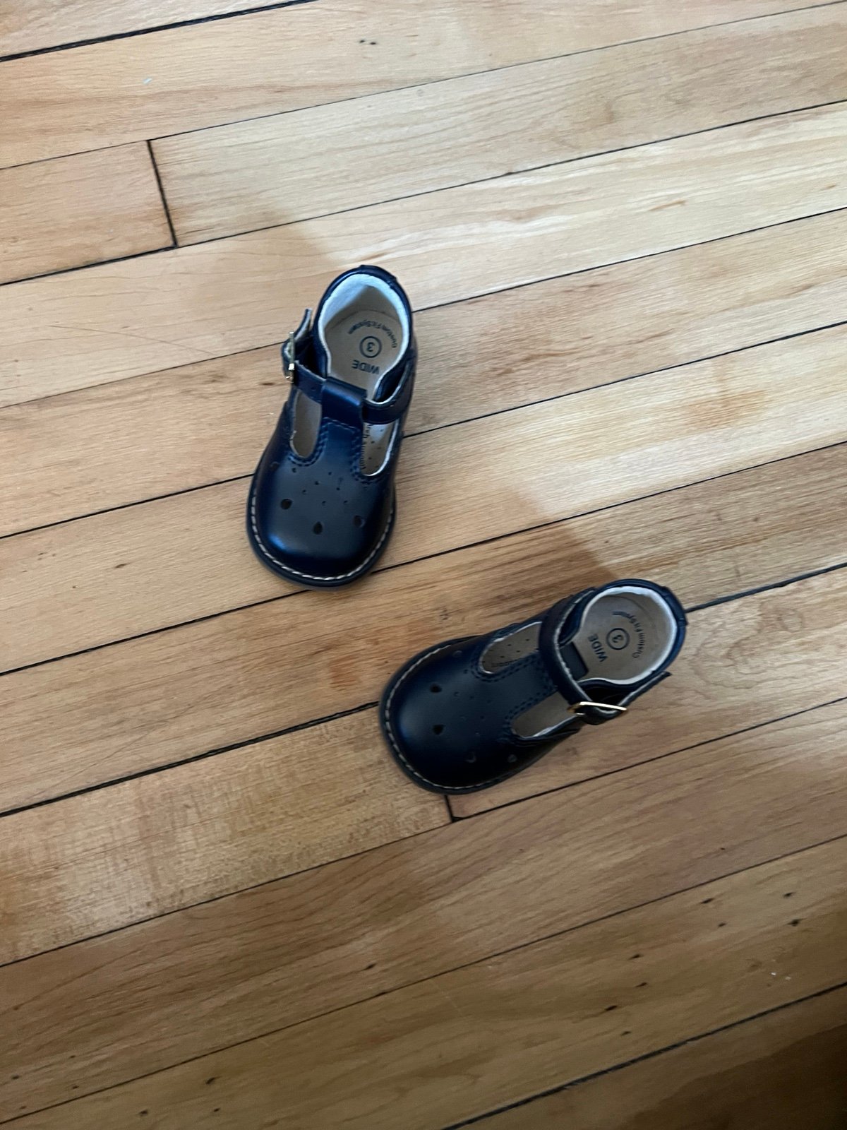 Footmates wide Mary Jane shoes navy blue
