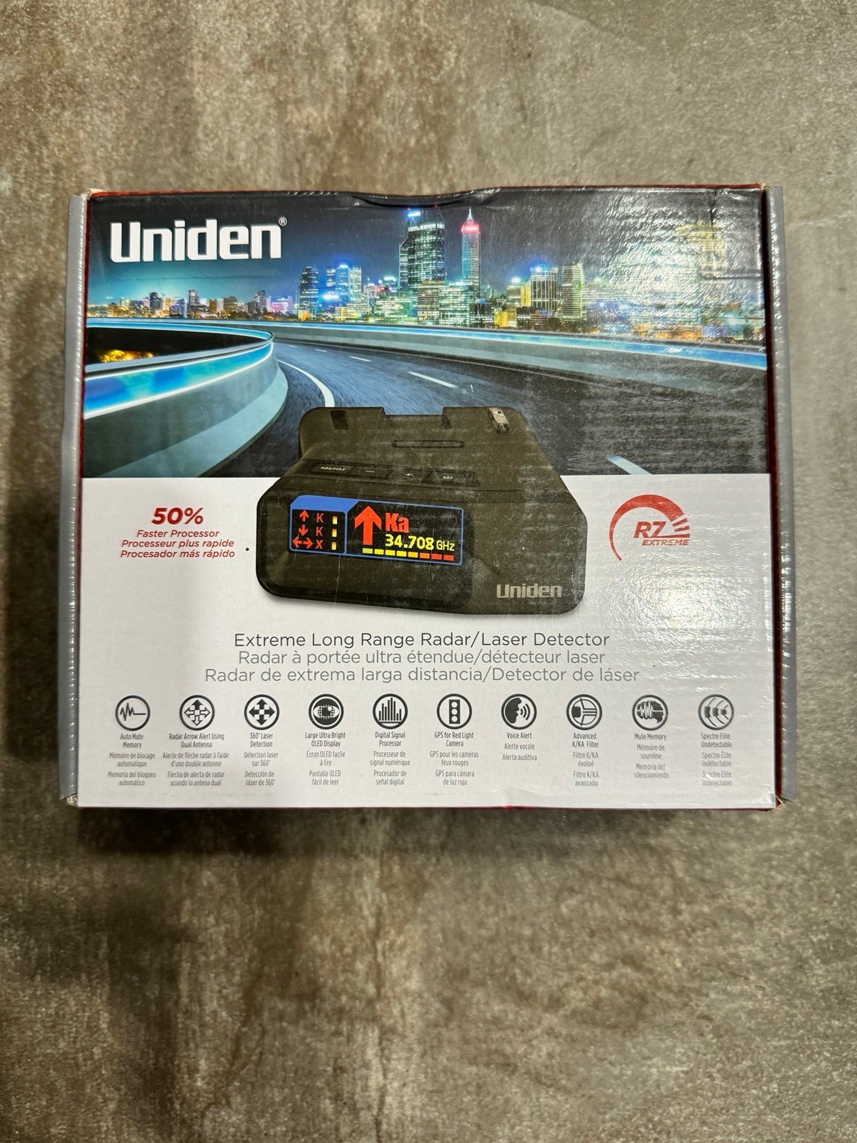 Uniden R7