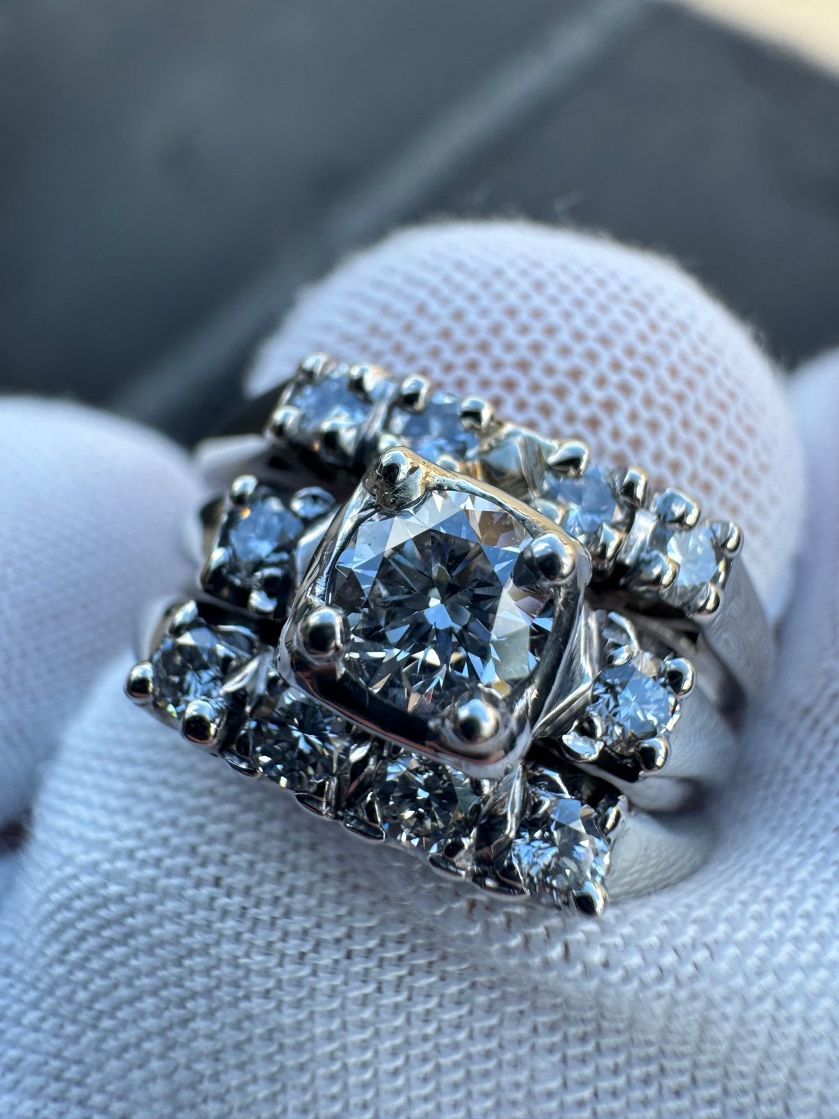 14K Gold Diamond Ring / 0.45 Carat Diamond CLEAN! / 0.74 TCW / 7.6 grams weight