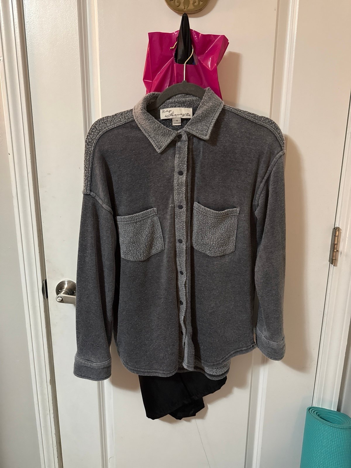 Women’s shirt