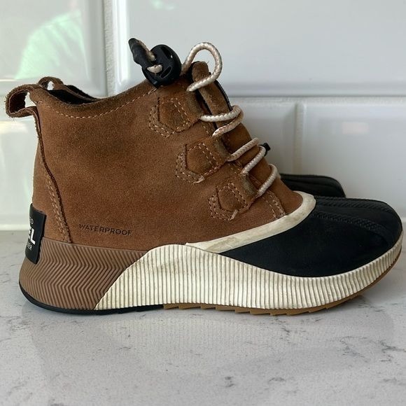 Sorel Womens Waterproof Suede Boots Natural Rubber Sole Lace-Up Pull-On Brown/Bl