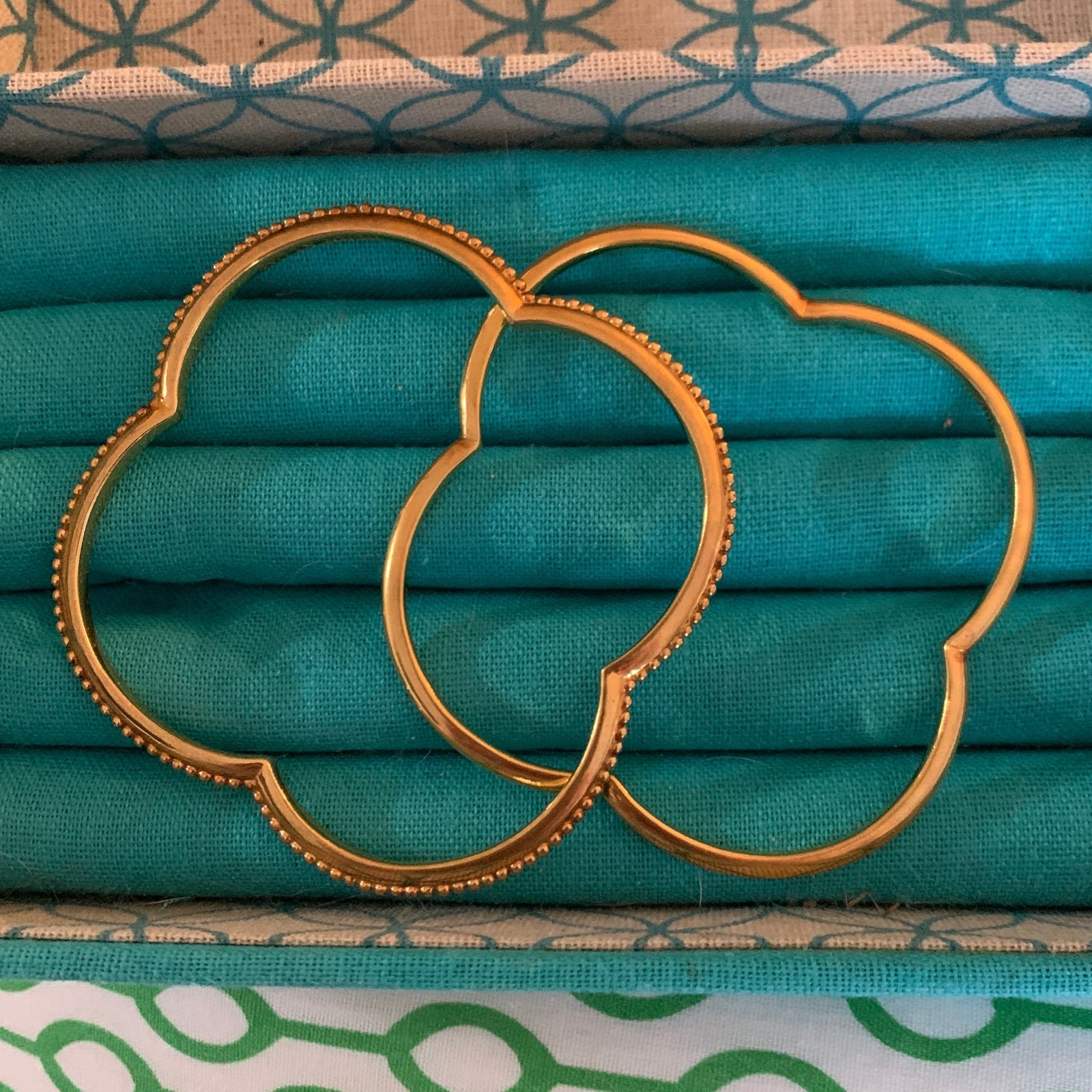 Heidi Klum Bangle Bracelet Clover