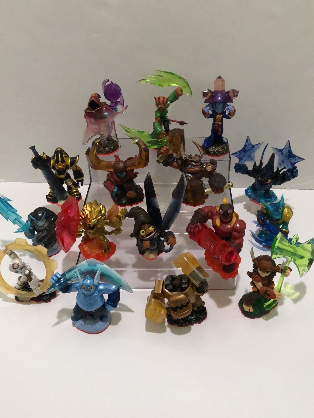 Skylanders trap masters bundle lot 16 all 8 elements masters 2 of each many rare