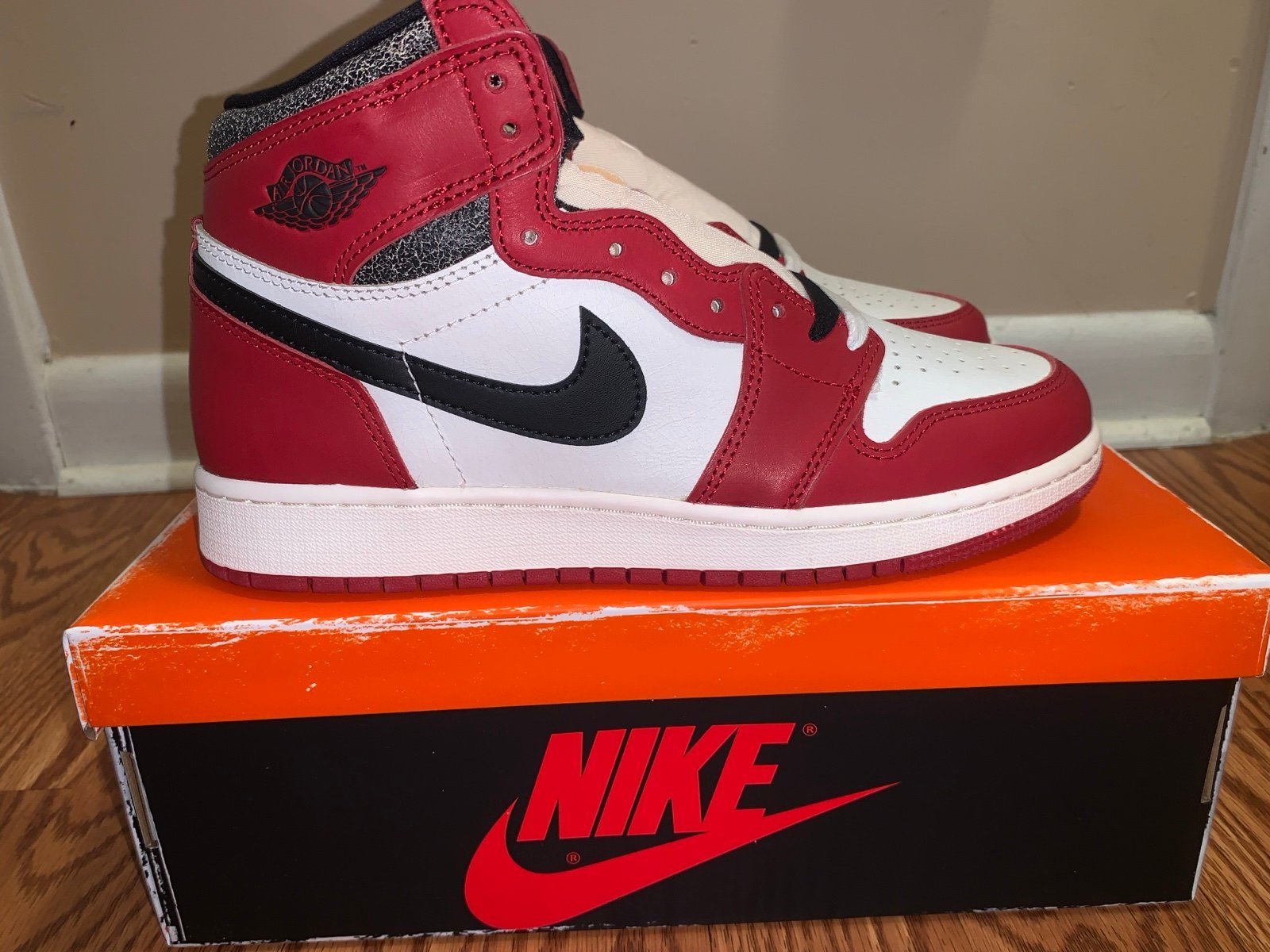 Nike Air Jordan 1 Retro Chicago Lost and Found