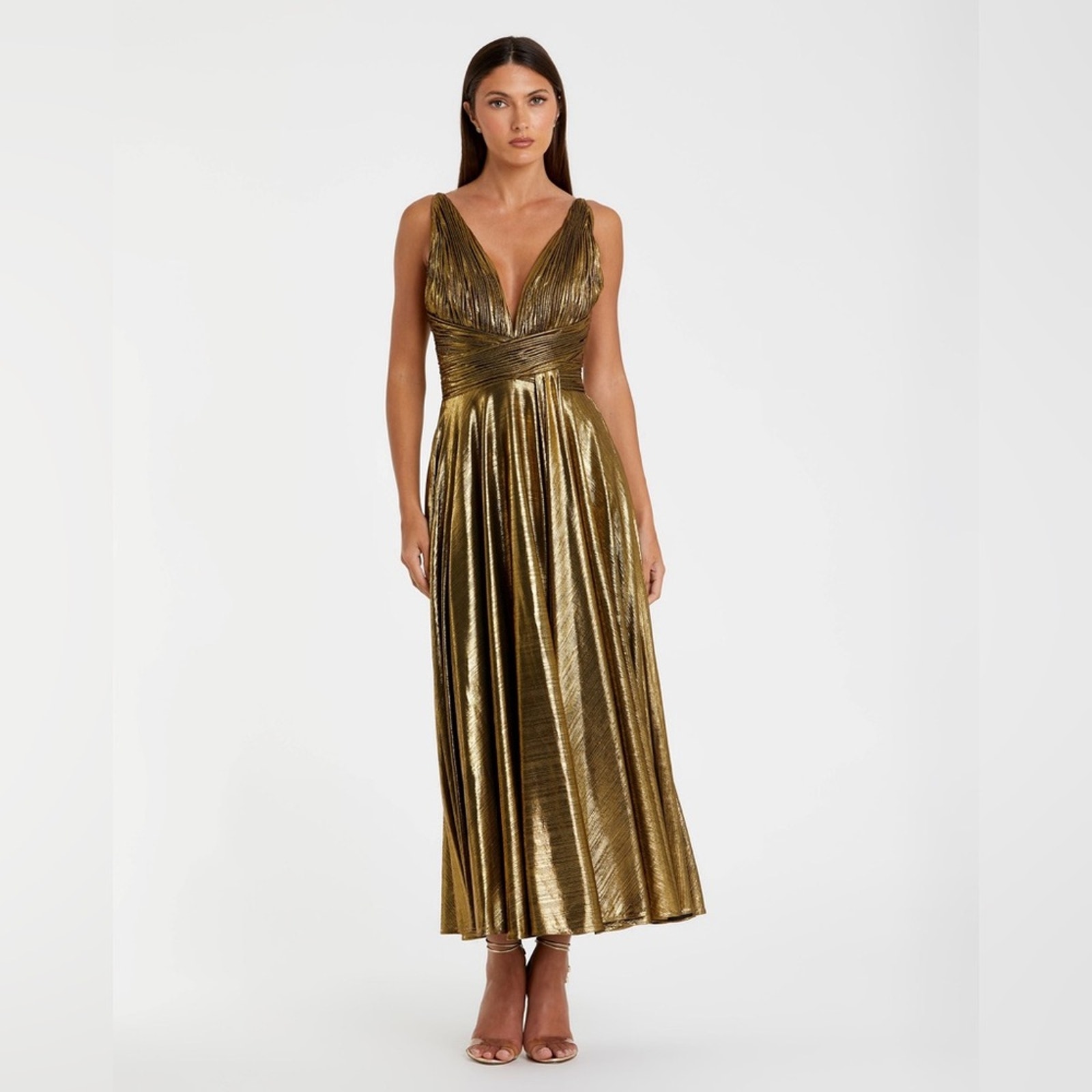 IEENA for Mac Duggal Gold Sleeveless V Neck Pleated Top Metallic, small NWT