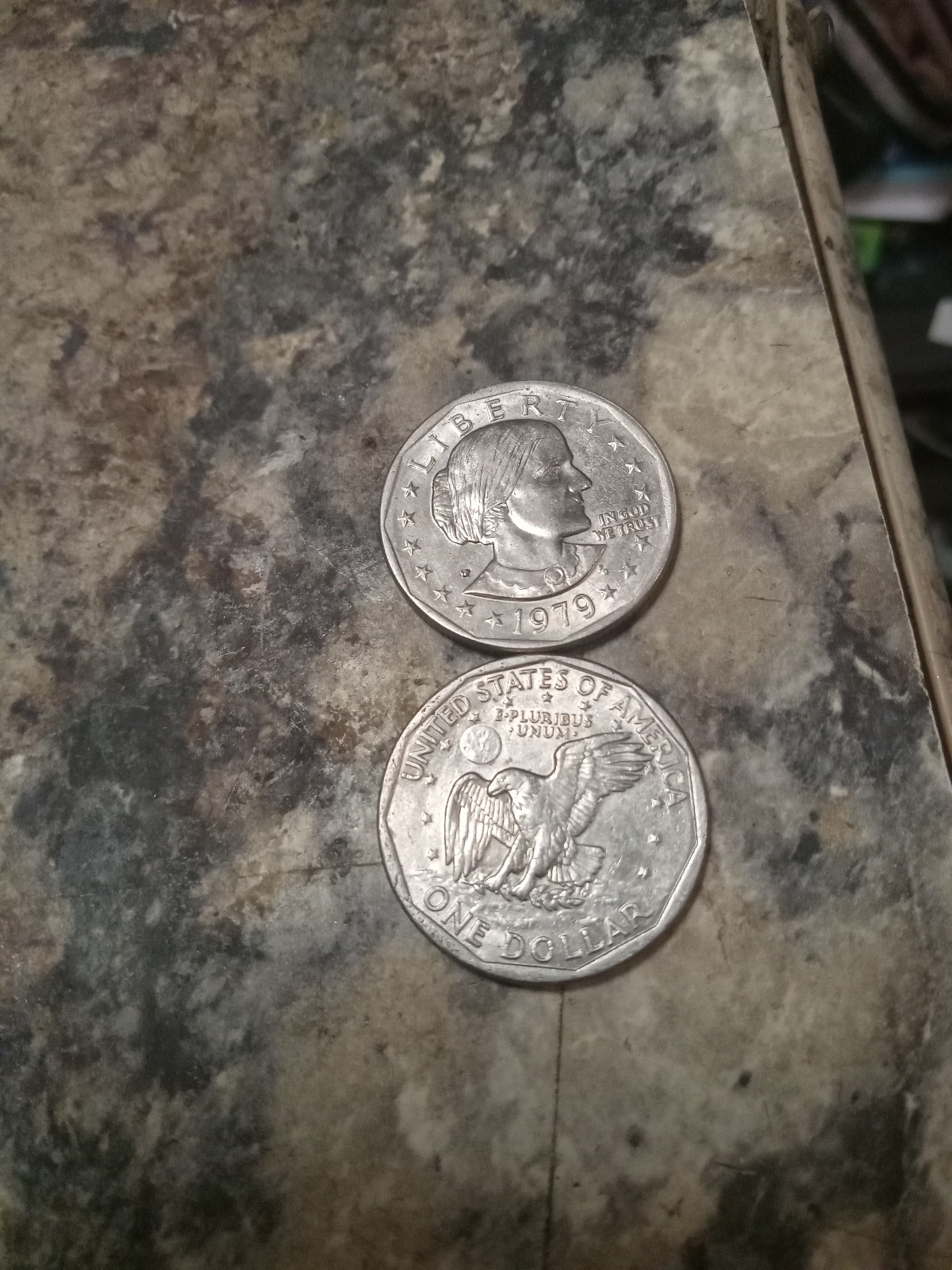 Coins Susan b Anthony Dollar RARE COIN!