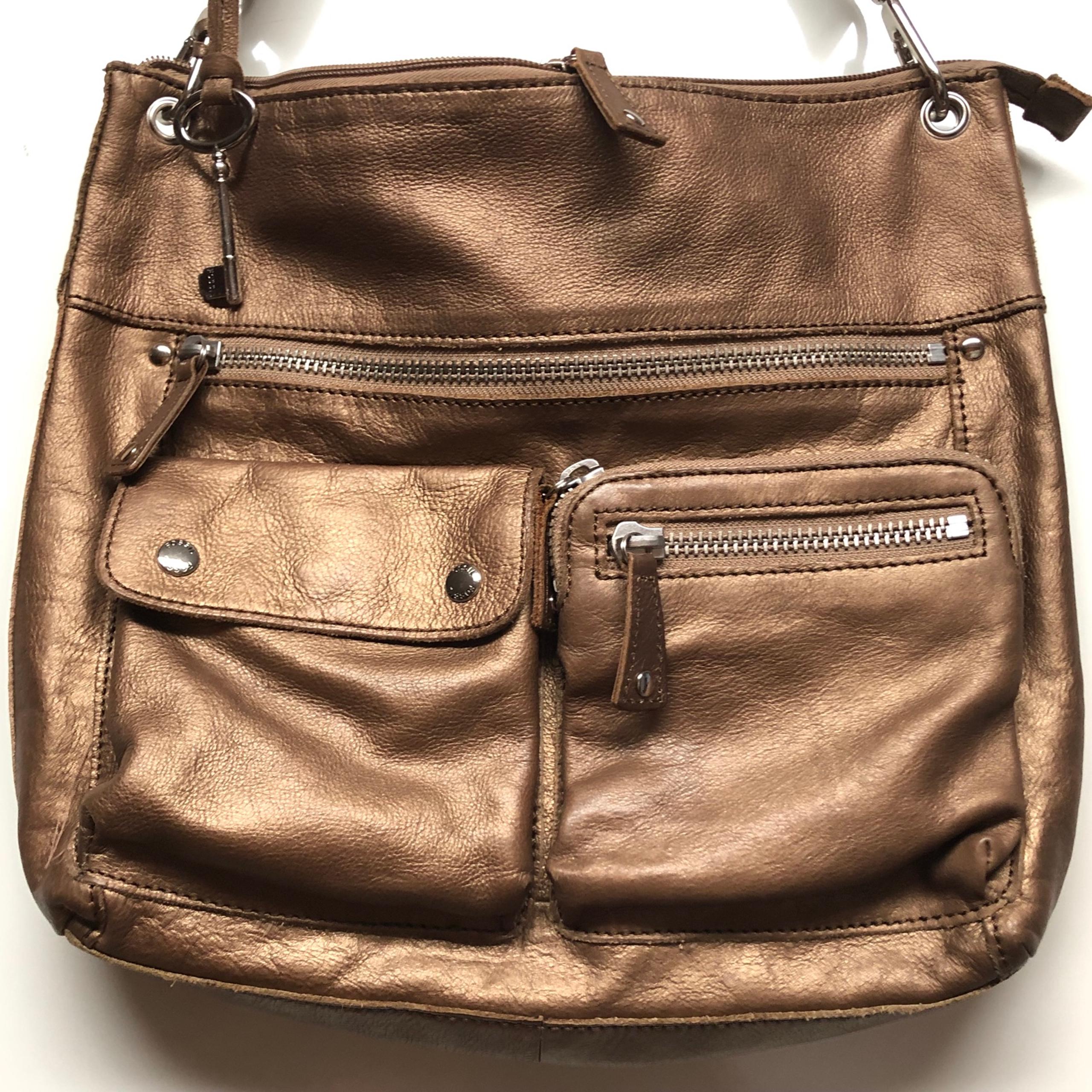 Fossil Sutter Gold Crossbody Bag Soft Leather Moto Zipper Commute Travel Satchel
