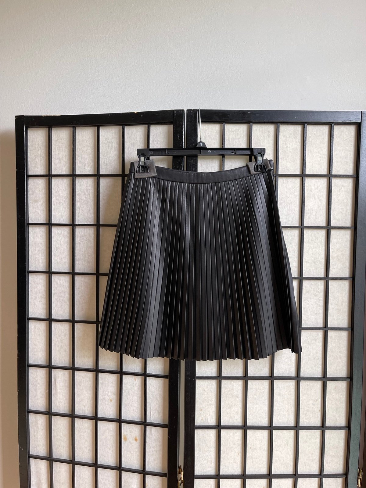 Pleat Mini Skirt in Leather