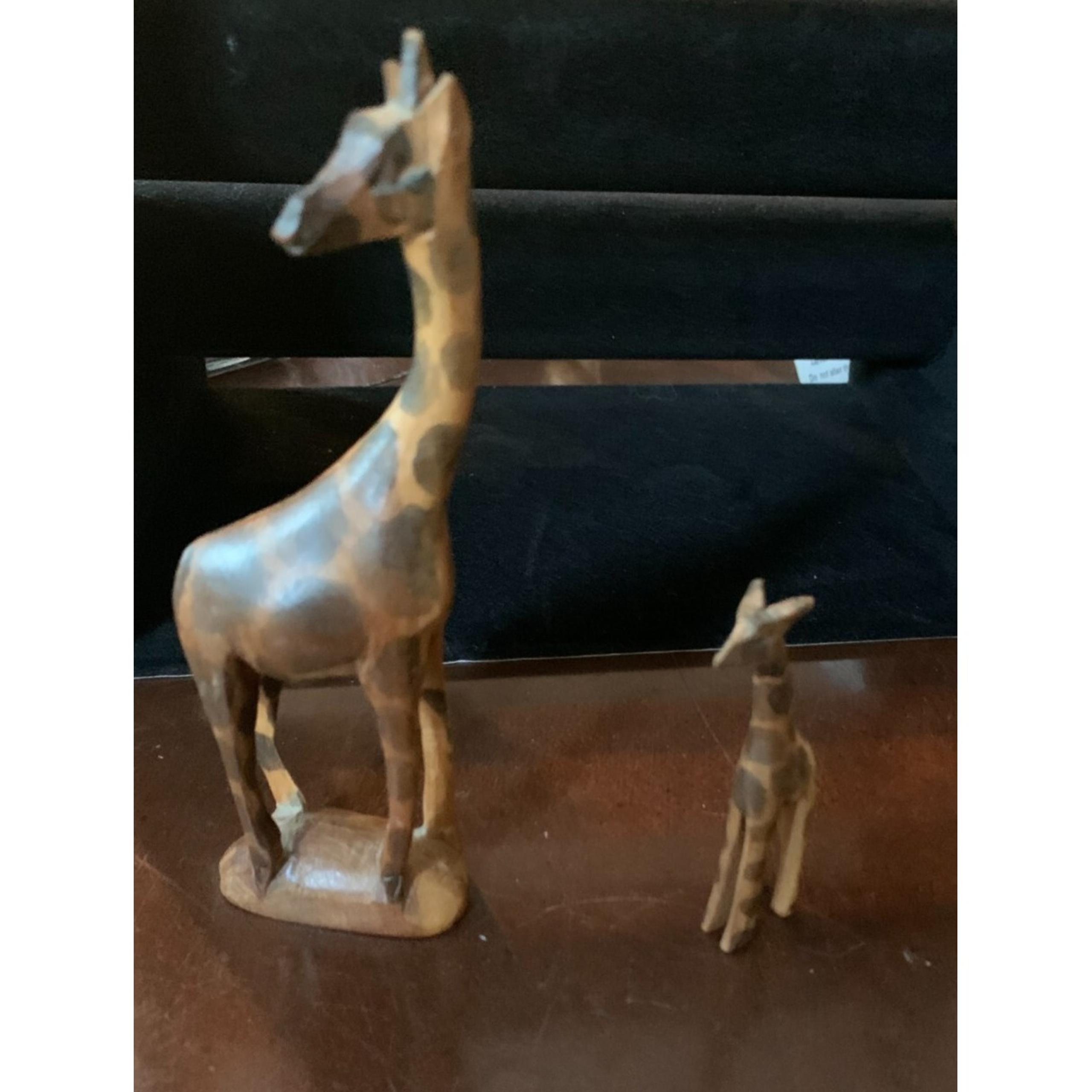 2 Giraffes Wooden Hand Carved Figurines Momma and Baby