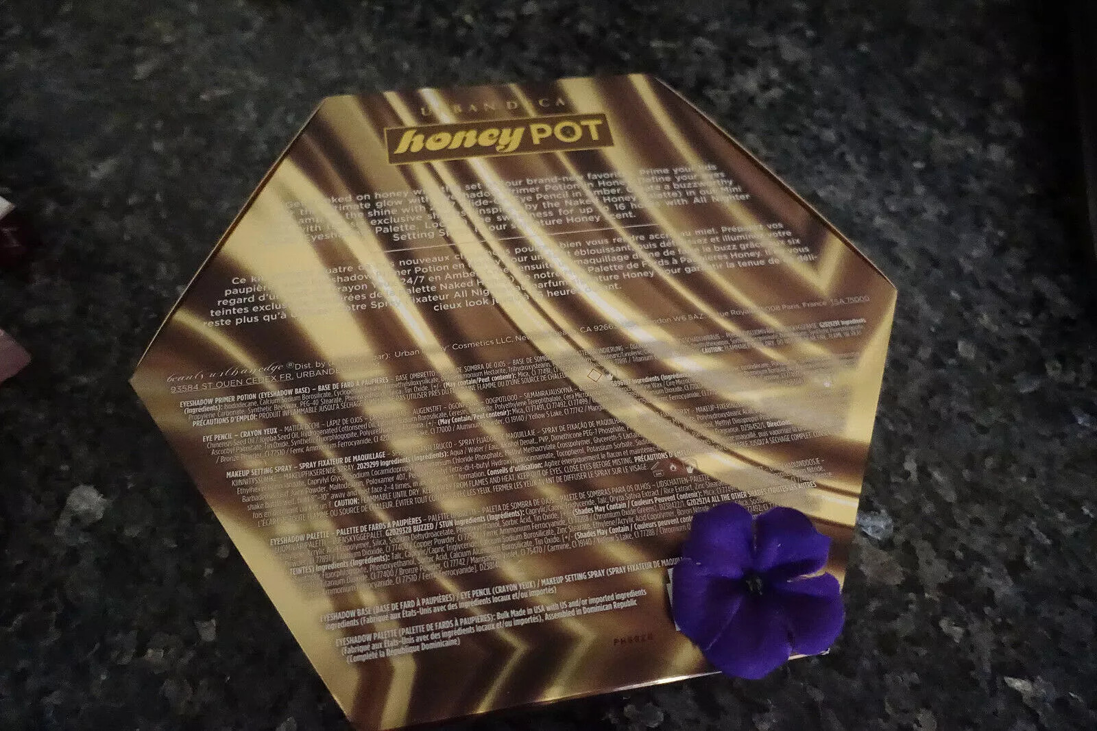 Urban decay honey vault holiday hall of fame set