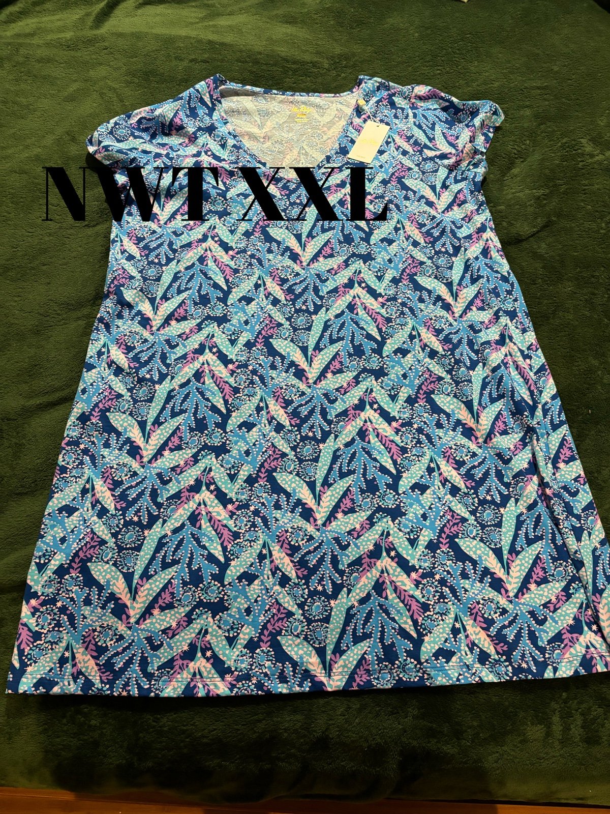 NWT XXL Lilly Pulitzer Etta Short Sleeve V-Neck Dress Plus Size - the perfect ev