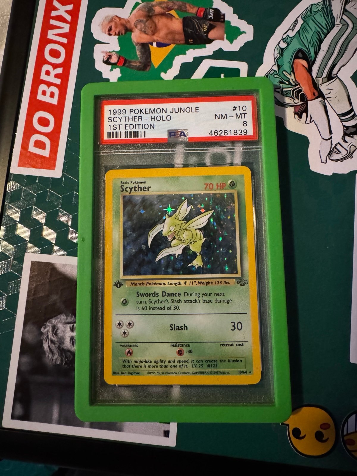 1999 Pokemon Jungle 1st Edition Scyther Holo - 10/64 - PSA 8