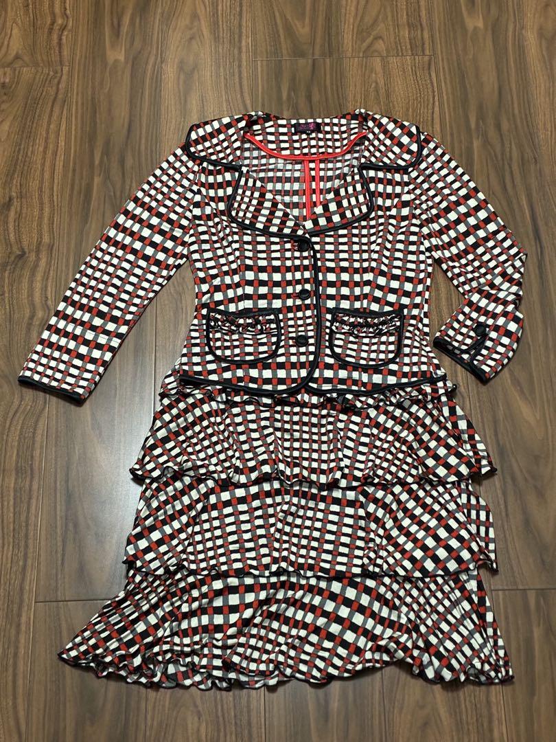 Regina 38 Skirt Suit
