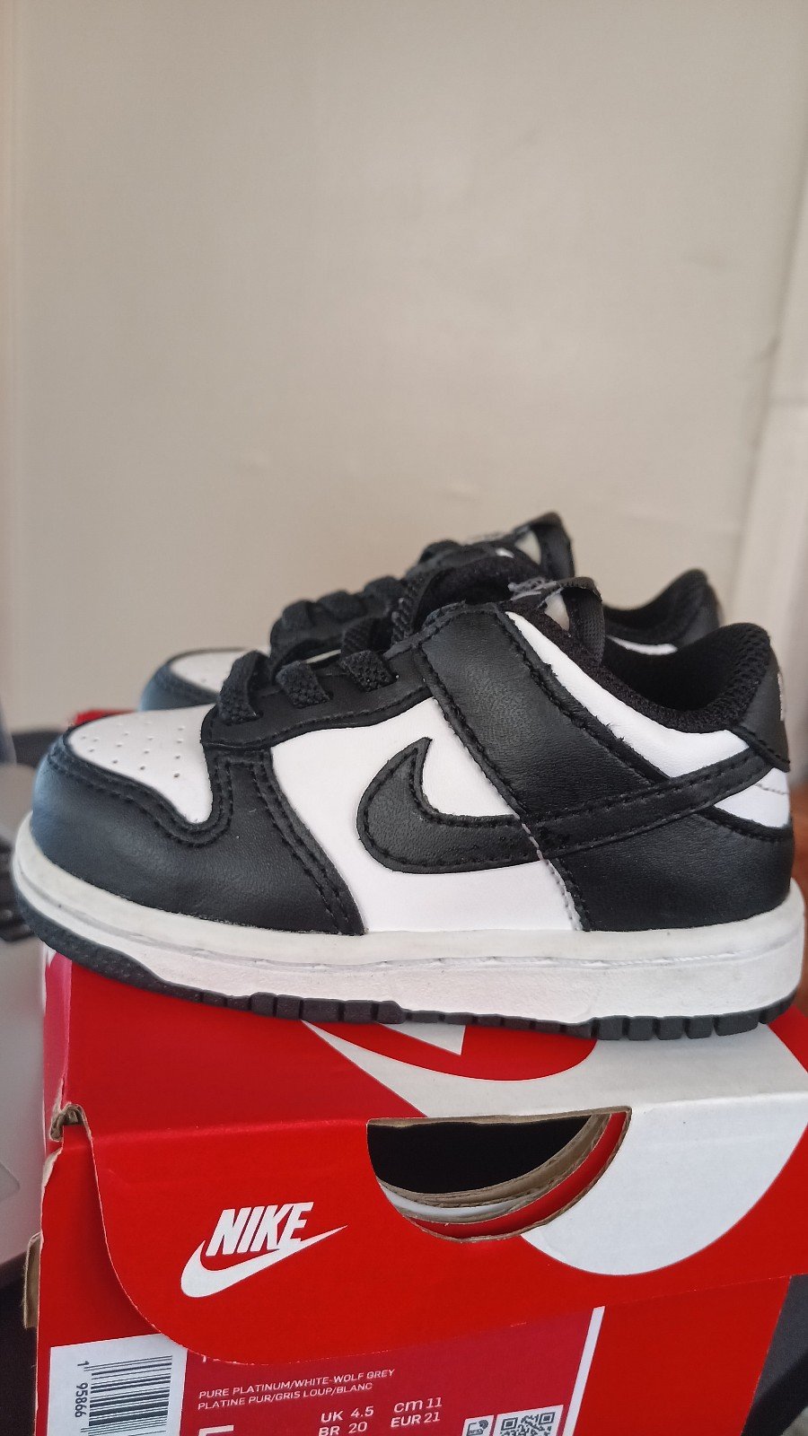 Nike dunk size 5c