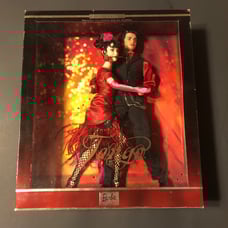 Barbie Collectables FAO Schwarz Barbie and Ken Tango Set