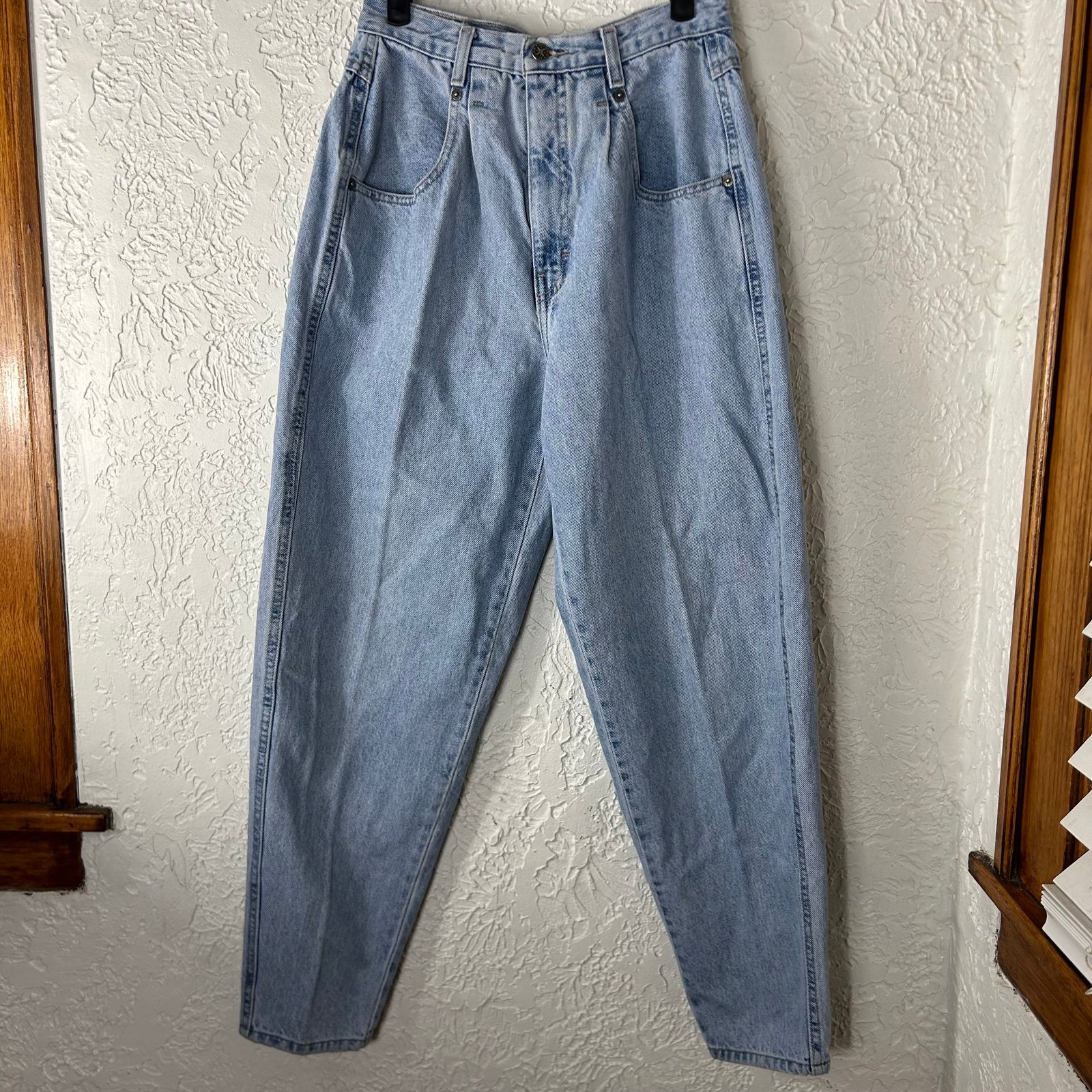 VTG 80’s90’s Vintage Britannia Light Wash High Rise Mom Jeans Size 10 Average