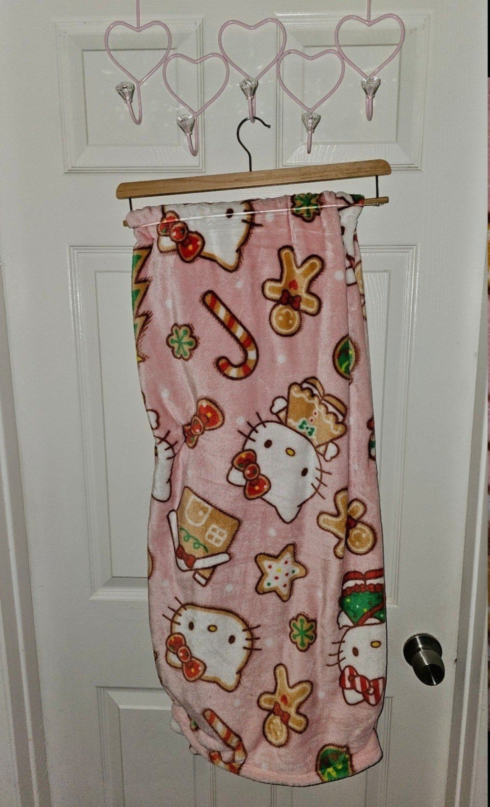 Hello Kitty Gingerbread 50 x 70 throw VIRAL / HTF