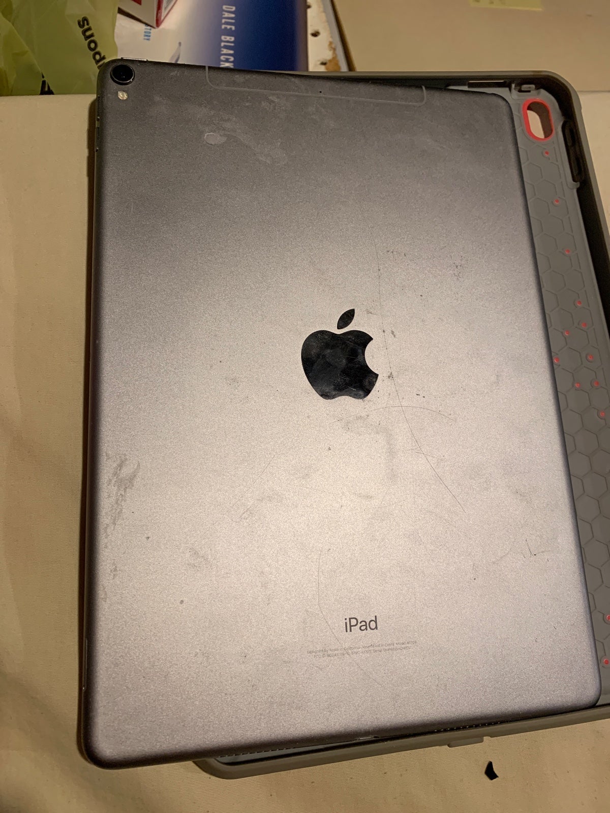 Apple iPad Pro 1st Generation 256 GB hot in space gray - at-t