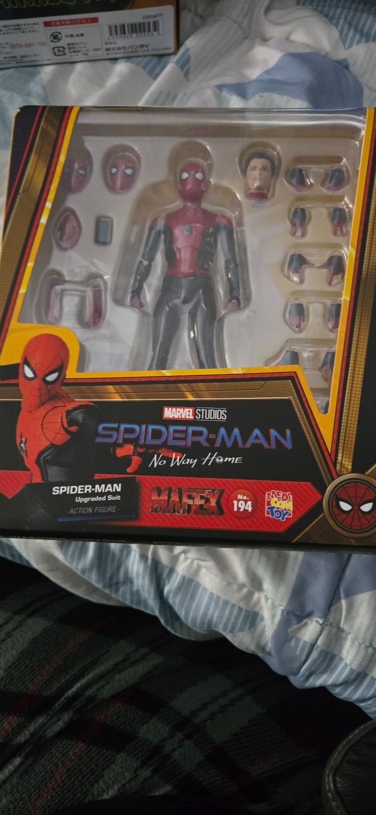 Mafex Spider-Man No Way Home (FFH Suit)