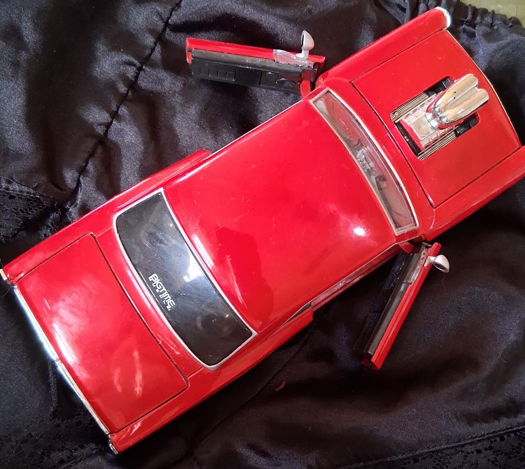 Vintage  Cast Iron  Car