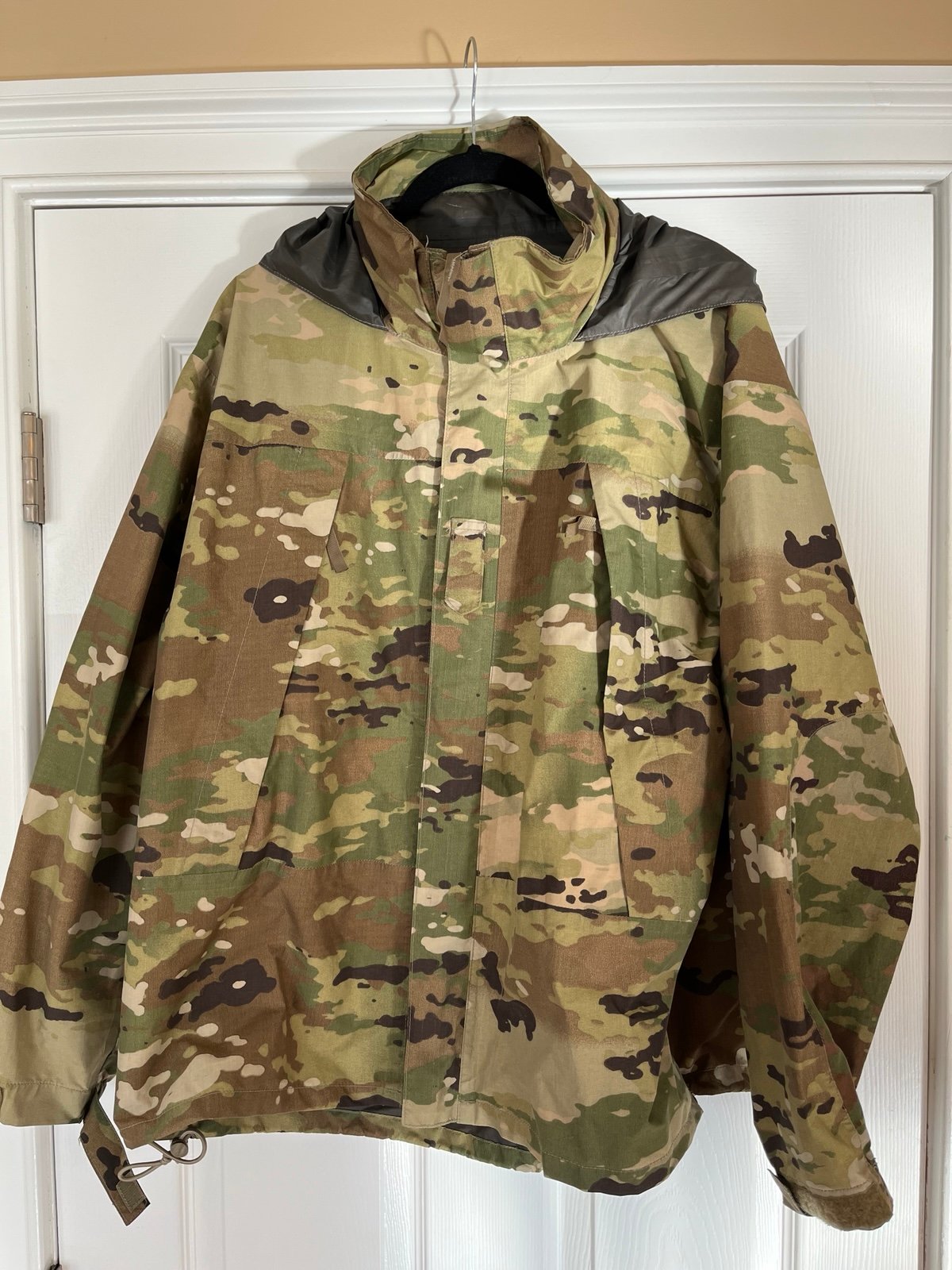 Extreme Cold Wet Weather Jacket Gen III Layer 6 OCP Camouflage Size XL