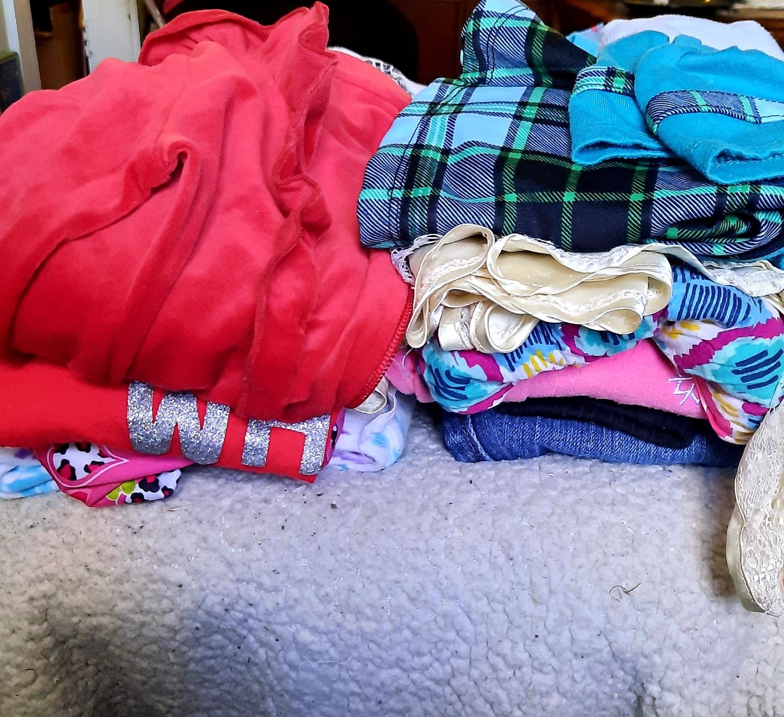 Box of Girls Clothes Ranging from a 2-T to a 16 Girls Pants Super Skinny