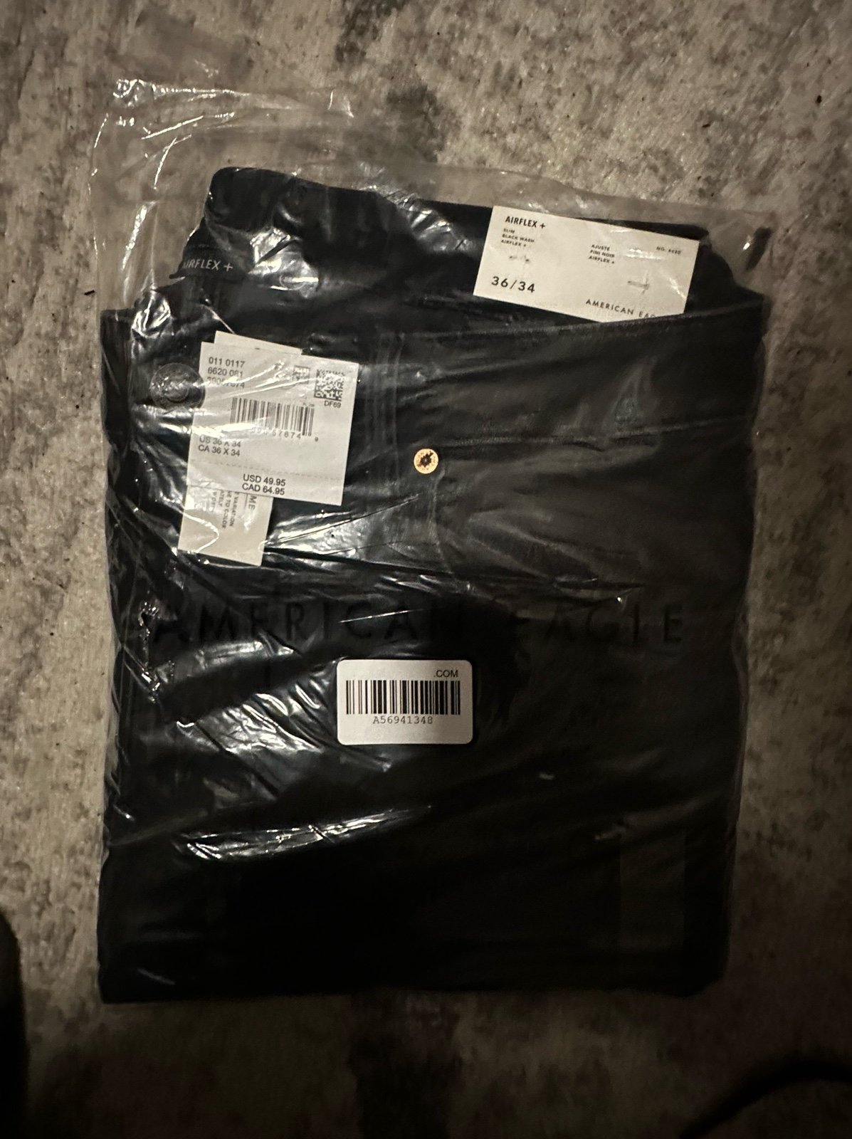 NWT American eagle mens jeans (2 pairs)