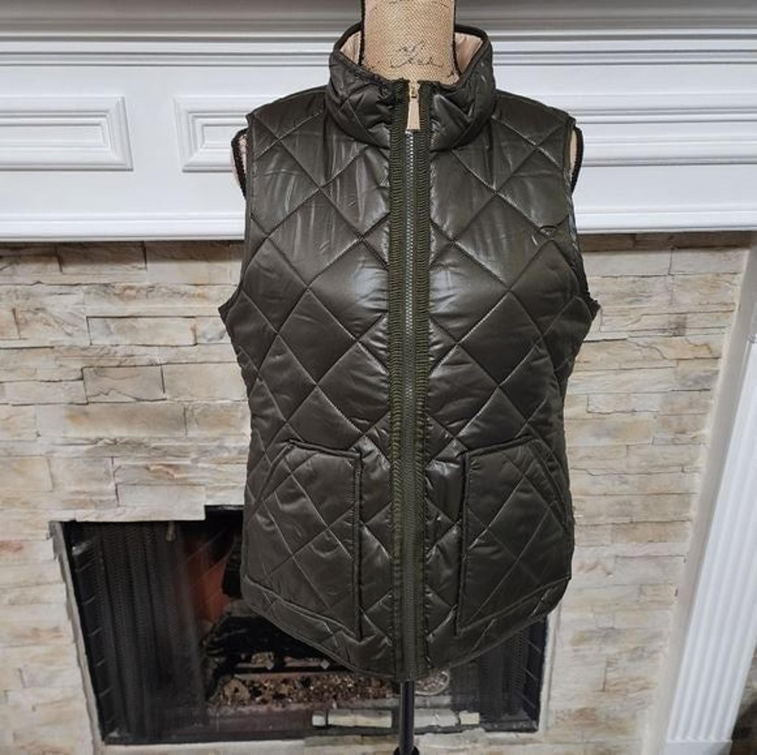 Kate Spade Dark Olive Green Quilted Equestrian Vest Women's Size Medium New!