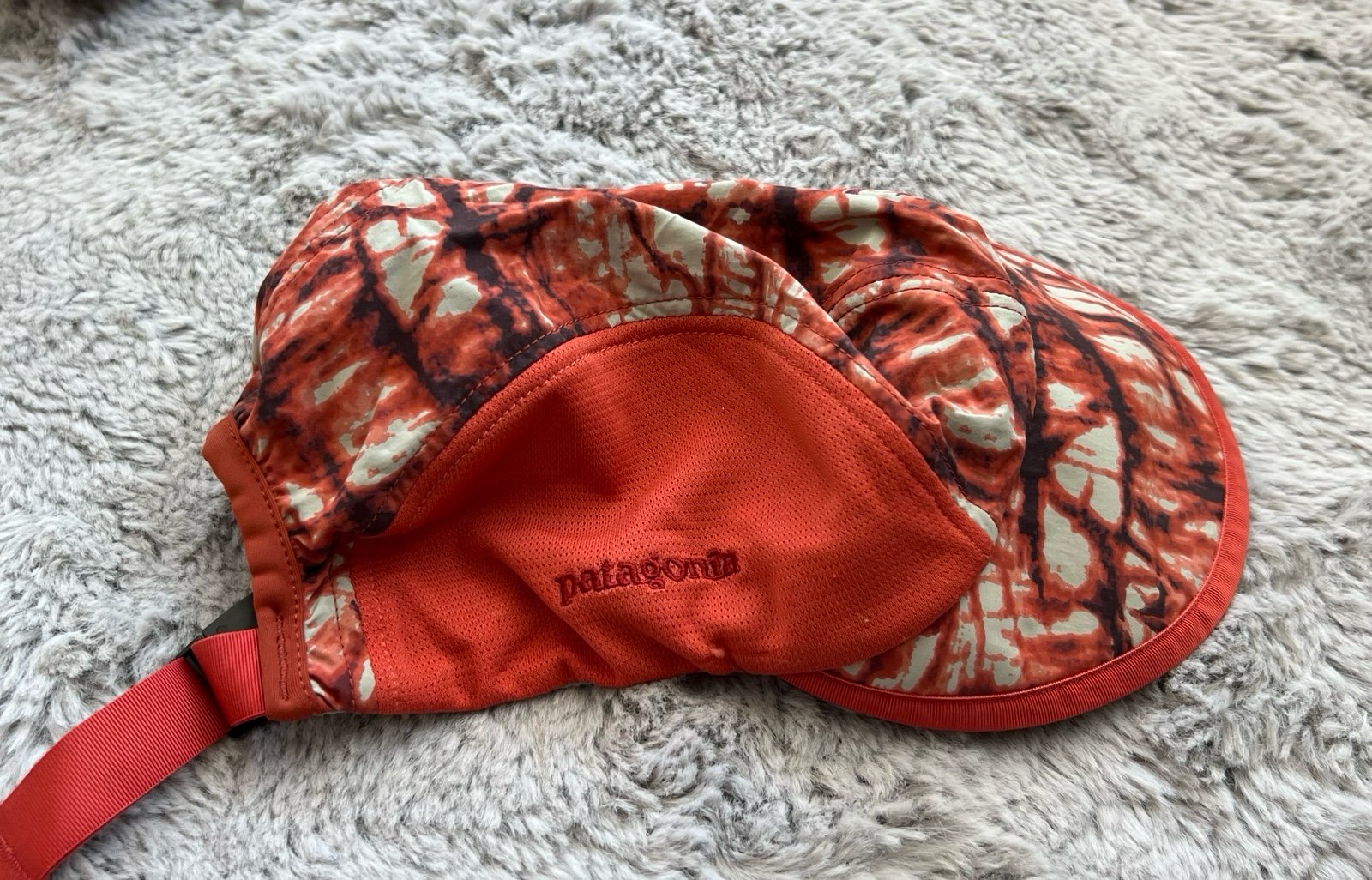 Patagonia airdini running cap