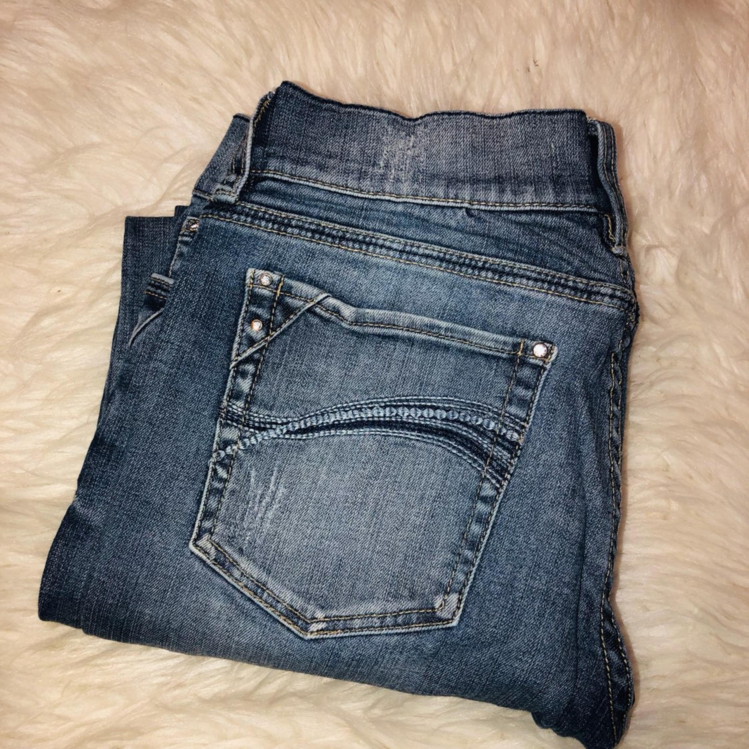 WHBM Straight Leg Crop Jeans
