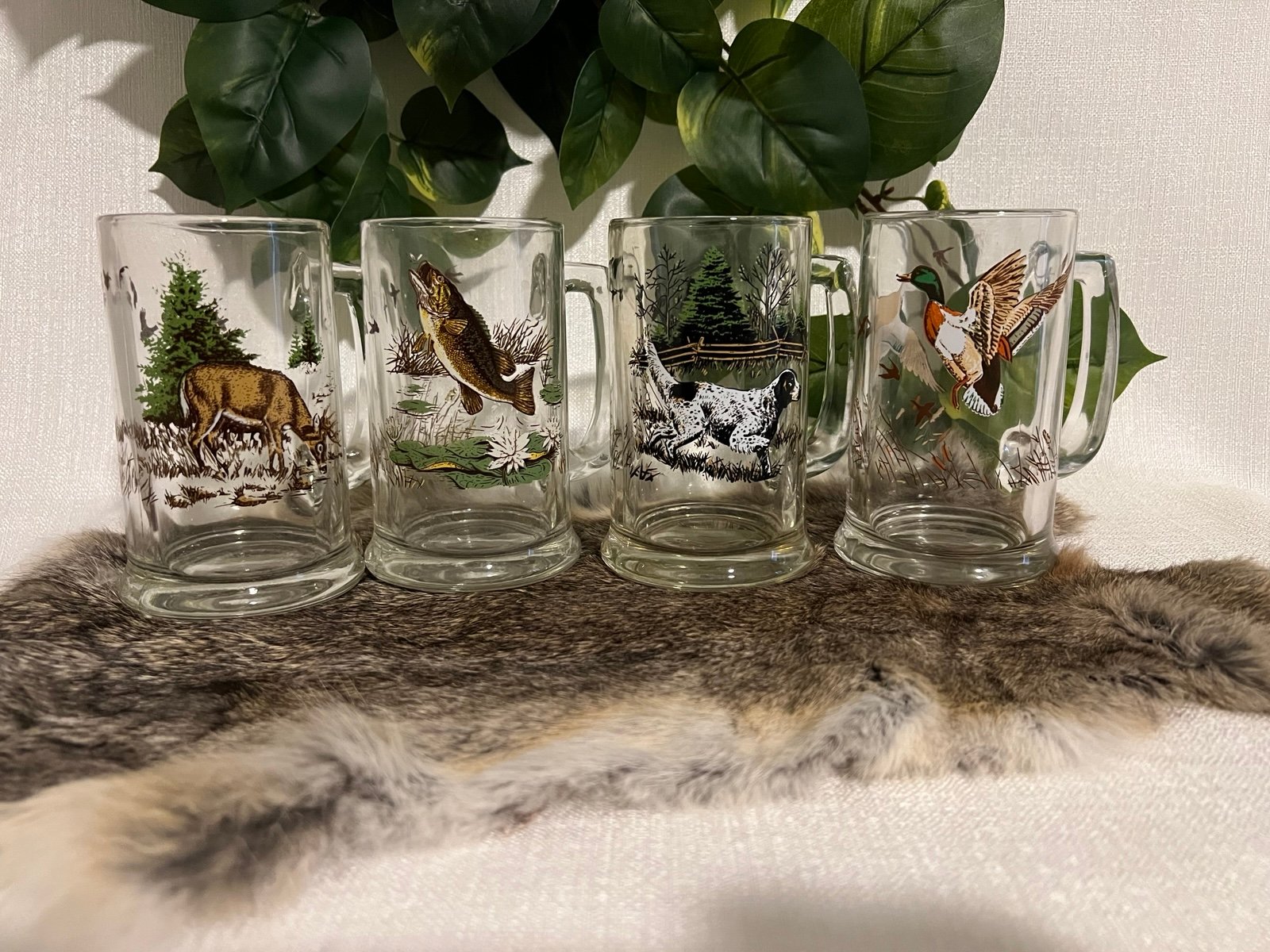 Vintage Hunting Fishing Dog Outdoors Bar Cart Mugs Beer Stein Glasses