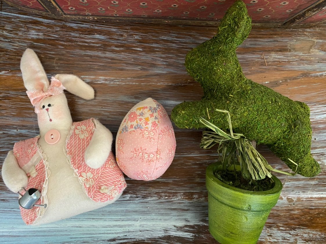 Quilted vintage Bunny Set weighted