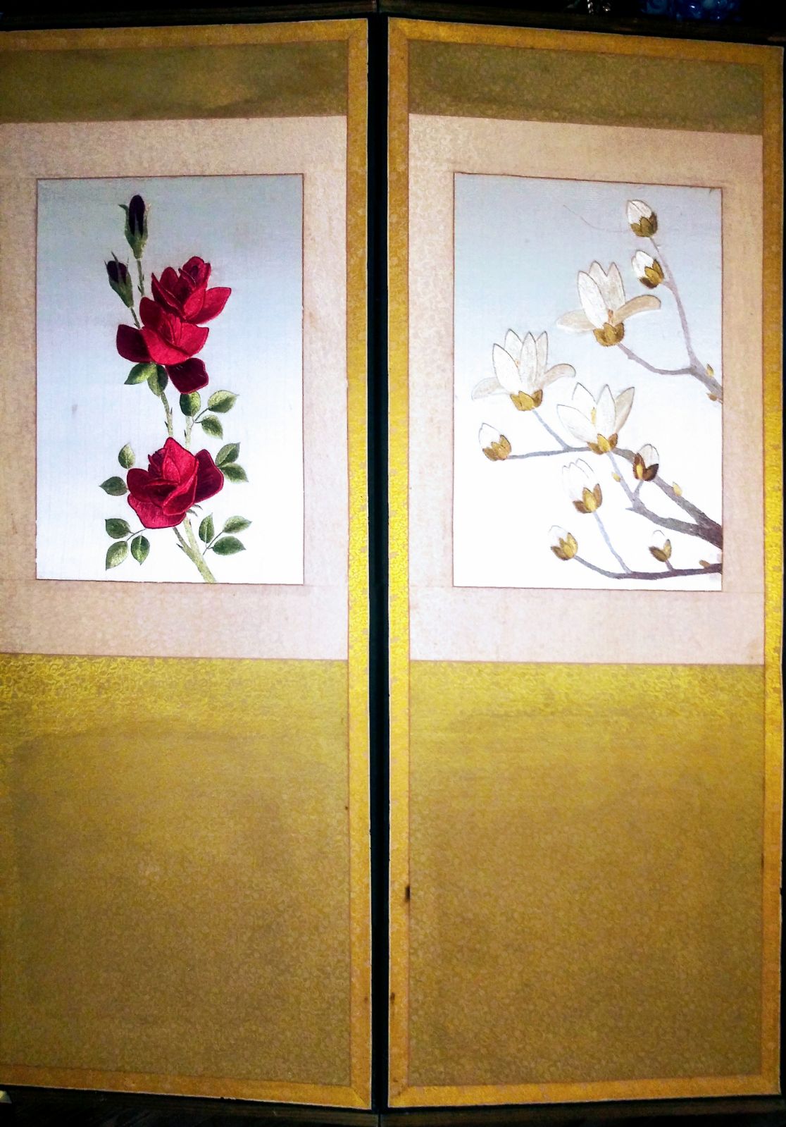 1940s Korean silk embroidered flower wal