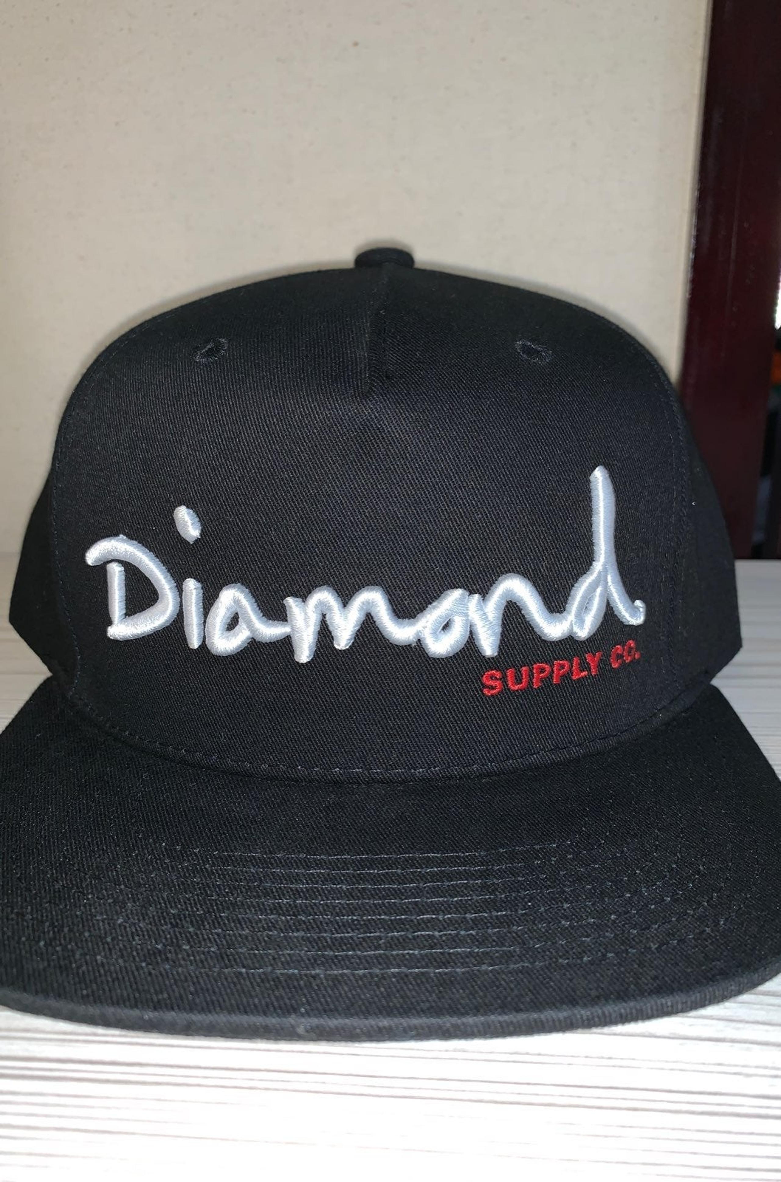 Diamond Snapback