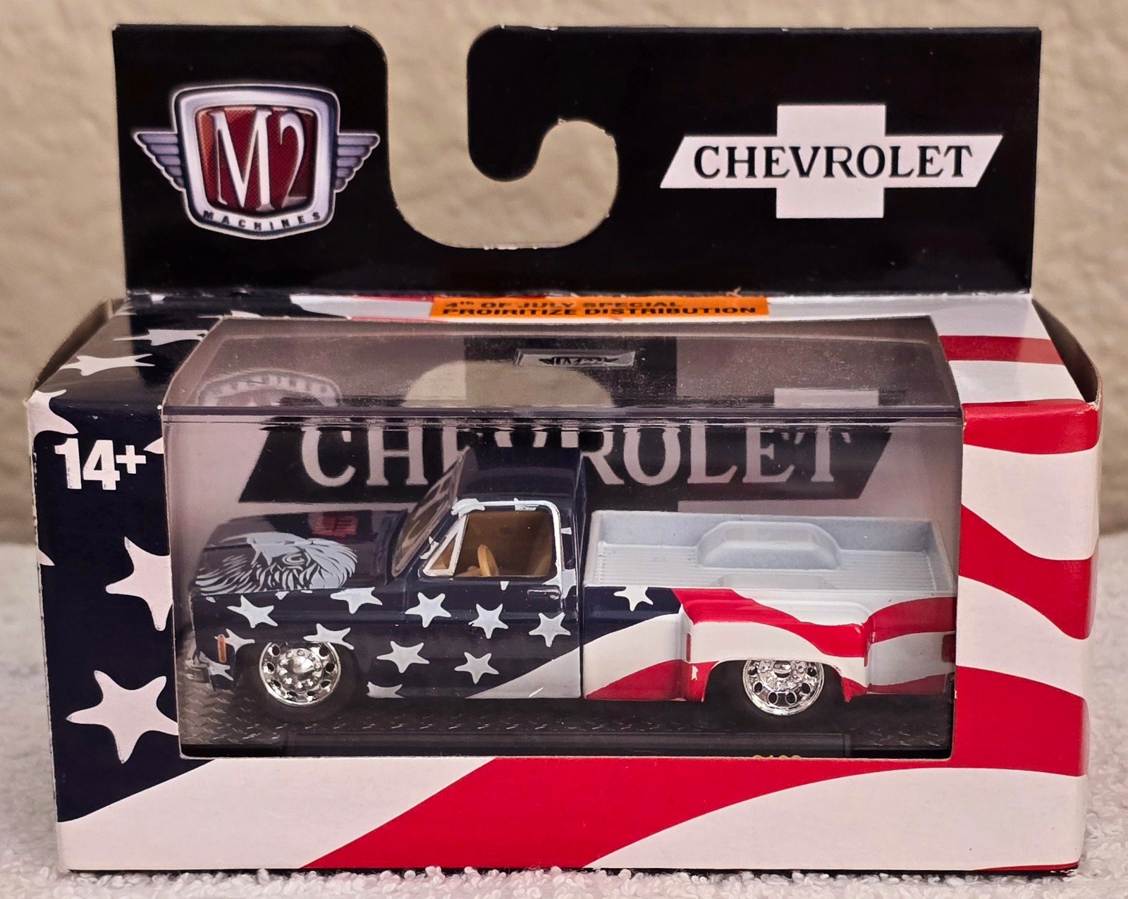 M2 MACHINES O'REILLY'S EXCLUSIVE 4TH OF JULY 1973 CHEVY CHEYENNE SUPER 30 TRUCK