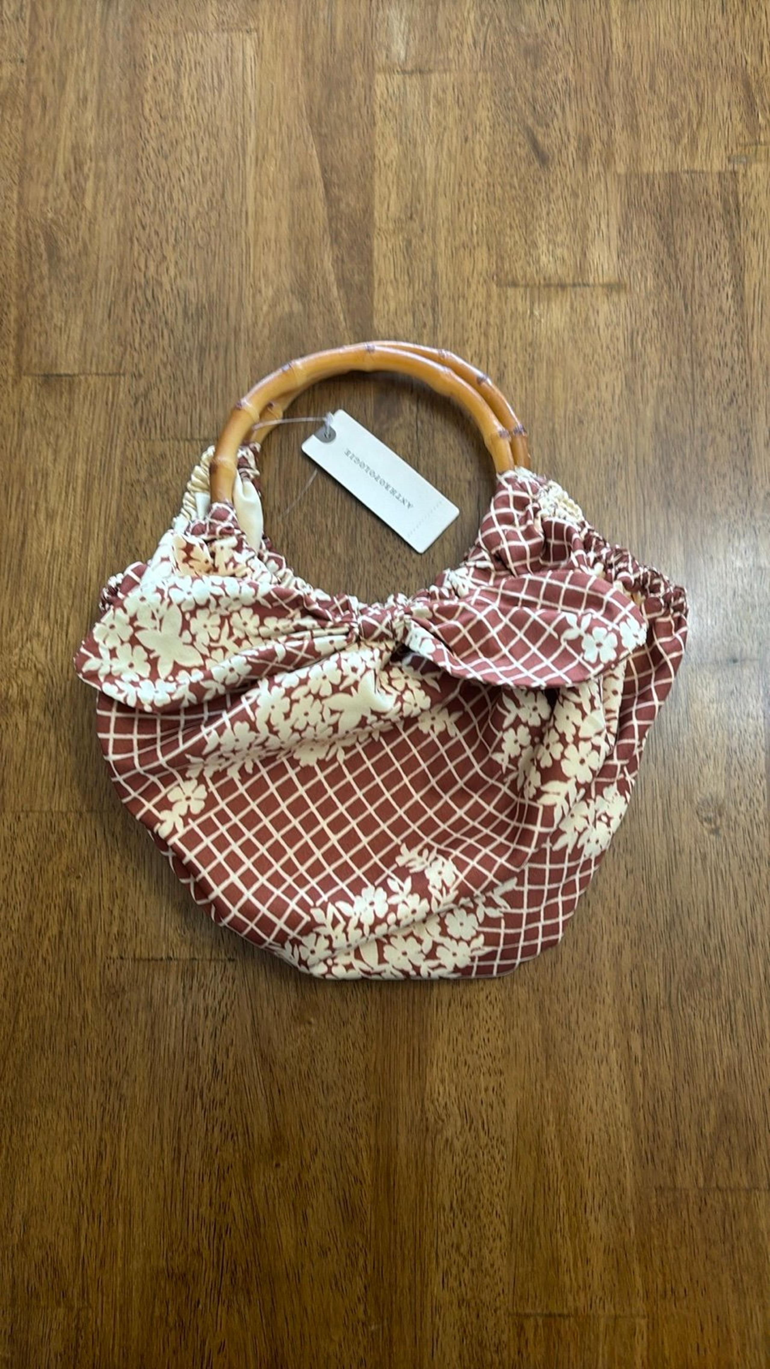 Anthropologie NWT Wooden Handle Bag
Silky Material 
Cute Ties on Each Side