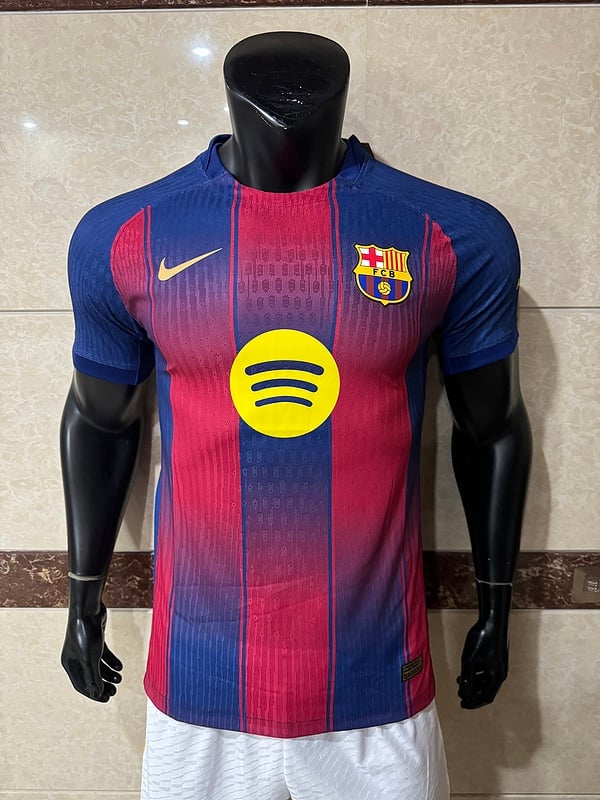 FC Barcelona 25/26 Lamine Yamal #19 Size Large (125))