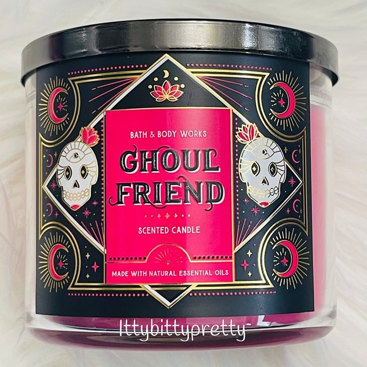 Brand new Bath & Body Works 3 Wick Candle Ghoul Friend