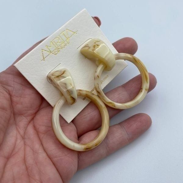 Amrita Singh Elise Ivory Drop Resin Earrings Retired
